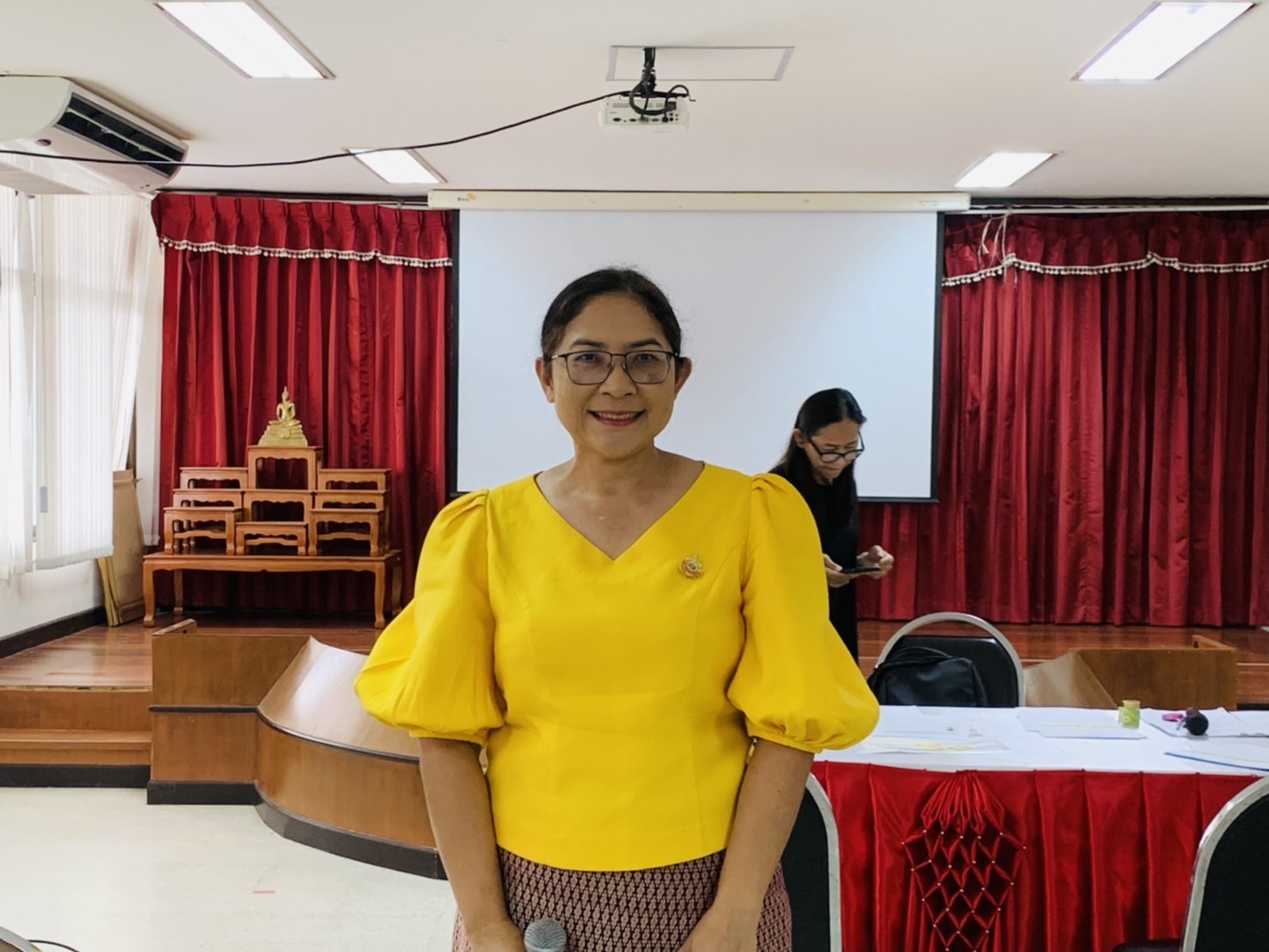 พช. ฉะเชิงเทรา ดำเนินโครงการพัฒนาผลิตภัณฑ์ OTOP กลุ่มปรับตัวสู่การพัฒนา (Quadrant D) กิจกรรมติดตามความก้าวหน้าในครั้งที่ 2 ในการพัฒนาผลิตภัณฑ์และบรรจุภัณฑ์ และเตรียมความพร้อมการจัดกิจกรรมทดสอบตลาด