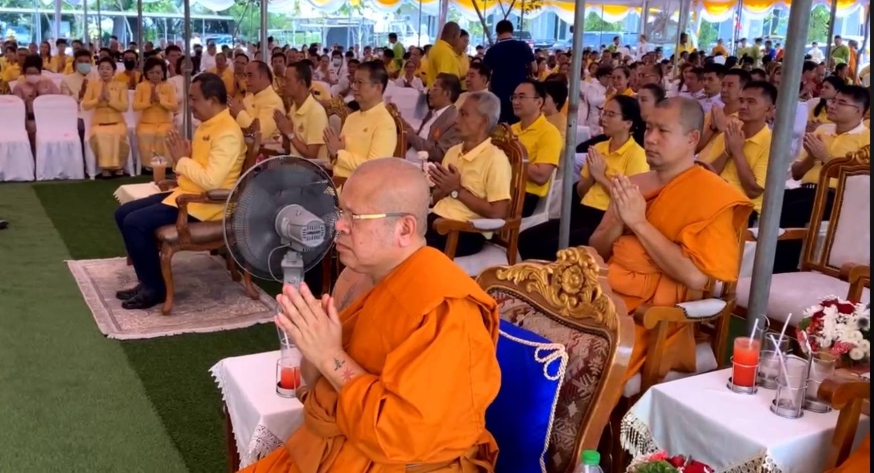 พช. ฉะเชิงเทรา ร่วมแสดงมุทิตาจิตพระภาวนาประชานุกูล วิ. ในโอกาส ได้รับพระราชทานเลื่อนสมณศักดิ์เป็น พระราชวัชรภาวนาโกศล วิ. เจ้าอาวาสวัดวีระโชติธรรมาราม