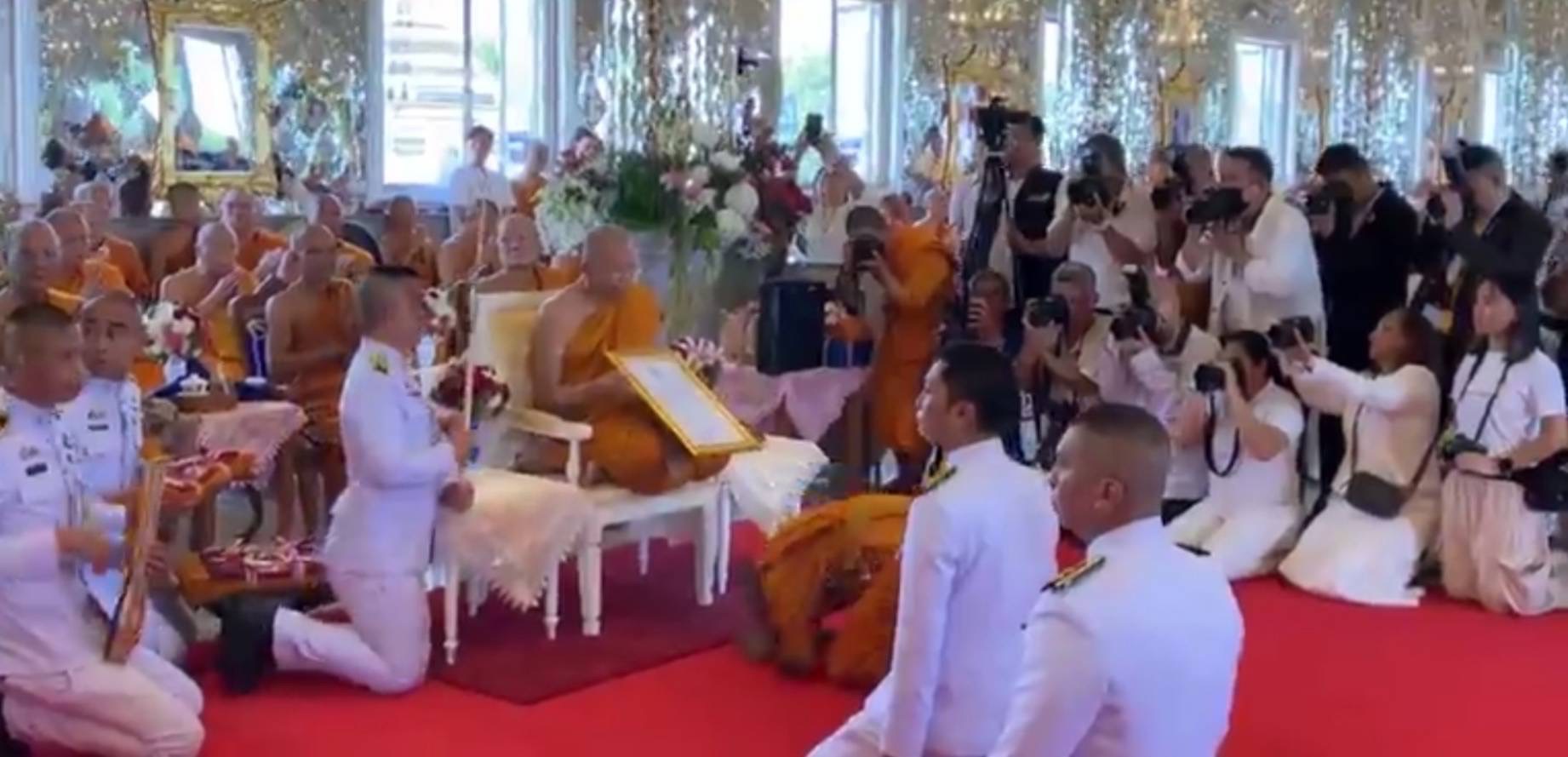 พช. ฉะเชิงเทรา ร่วมแสดงมุทิตาจิตพระภาวนาประชานุกูล วิ. ในโอกาส ได้รับพระราชทานเลื่อนสมณศักดิ์เป็น พระราชวัชรภาวนาโกศล วิ. เจ้าอาวาสวัดวีระโชติธรรมาราม