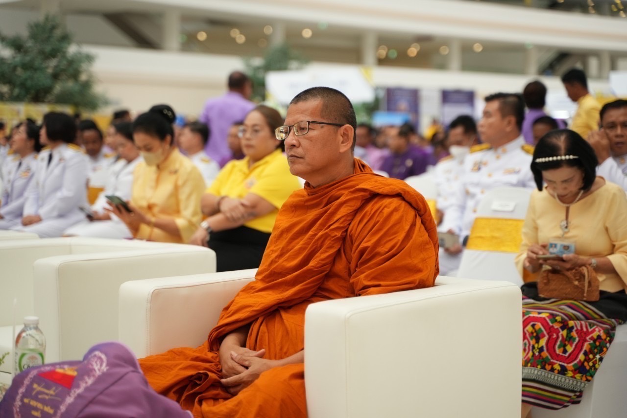 พช. ฉะเชิงเทรา ร่วมงาน “วันพัฒนาชุมชน” (CD Day 2024) “เศรษฐกิจฐานรากมั่นคง ชุมชนเข้มแข็งอย่างยั่งยืน”