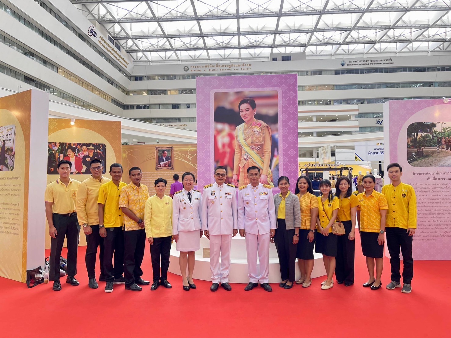 พช. ฉะเชิงเทรา ร่วมงาน “วันพัฒนาชุมชน” (CD Day 2024) “เศรษฐกิจฐานรากมั่นคง ชุมชนเข้มแข็งอย่างยั่งยืน”