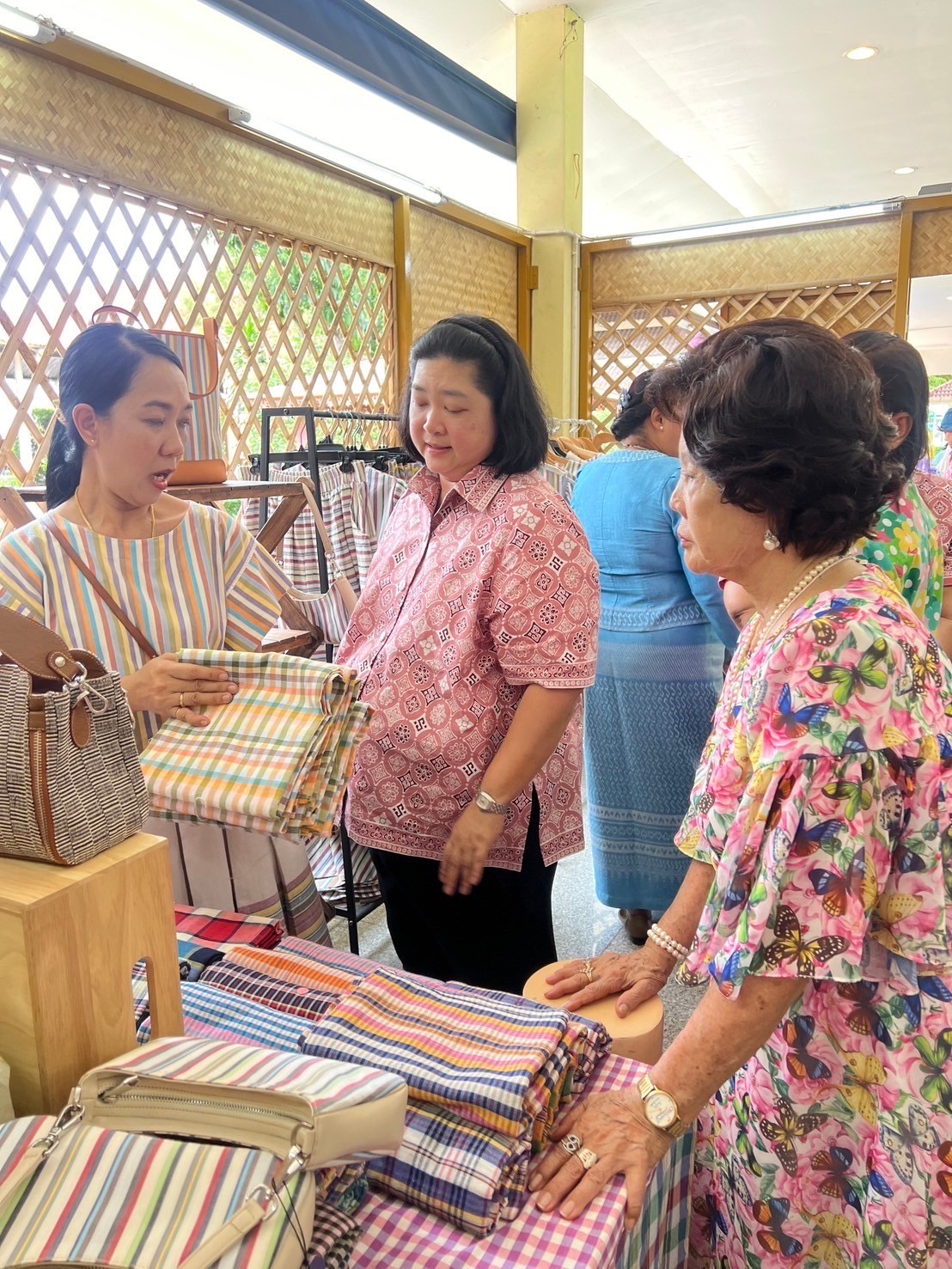 “พช.ฉะเชิงเทรา ร่วมประชุมคณะกรรมการพัฒนาสตรีภาค (กพสภ.) ภาคกลาง ครั้งที่ 3/2567