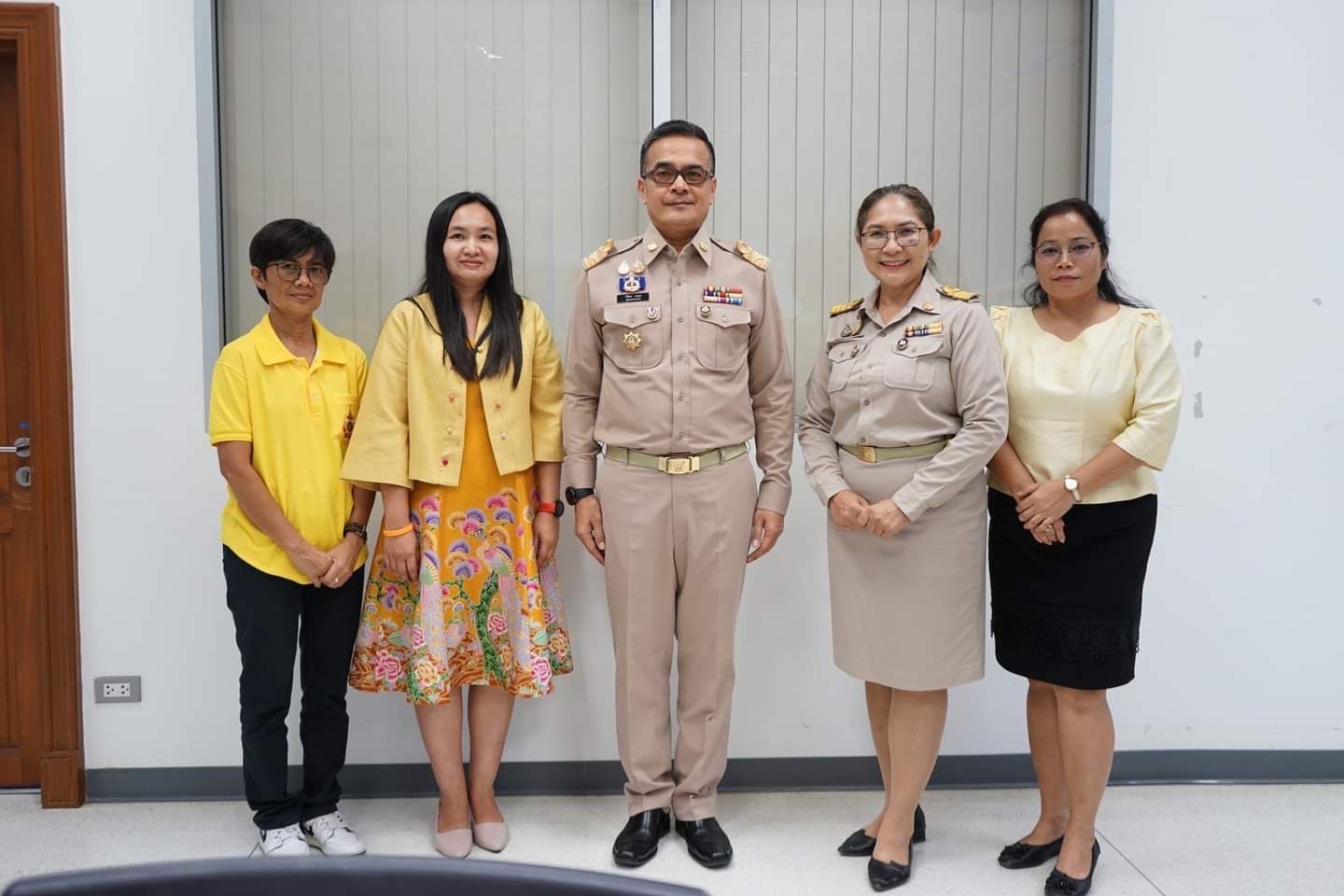 พช. ฉะเชิงเทรา ร่วมงาน “วันพัฒนาชุมชน” (CD Day 2024) “เศรษฐกิจฐานรากมั่นคง ชุมชนเข้มแข็งอย่างยั่งยืน”