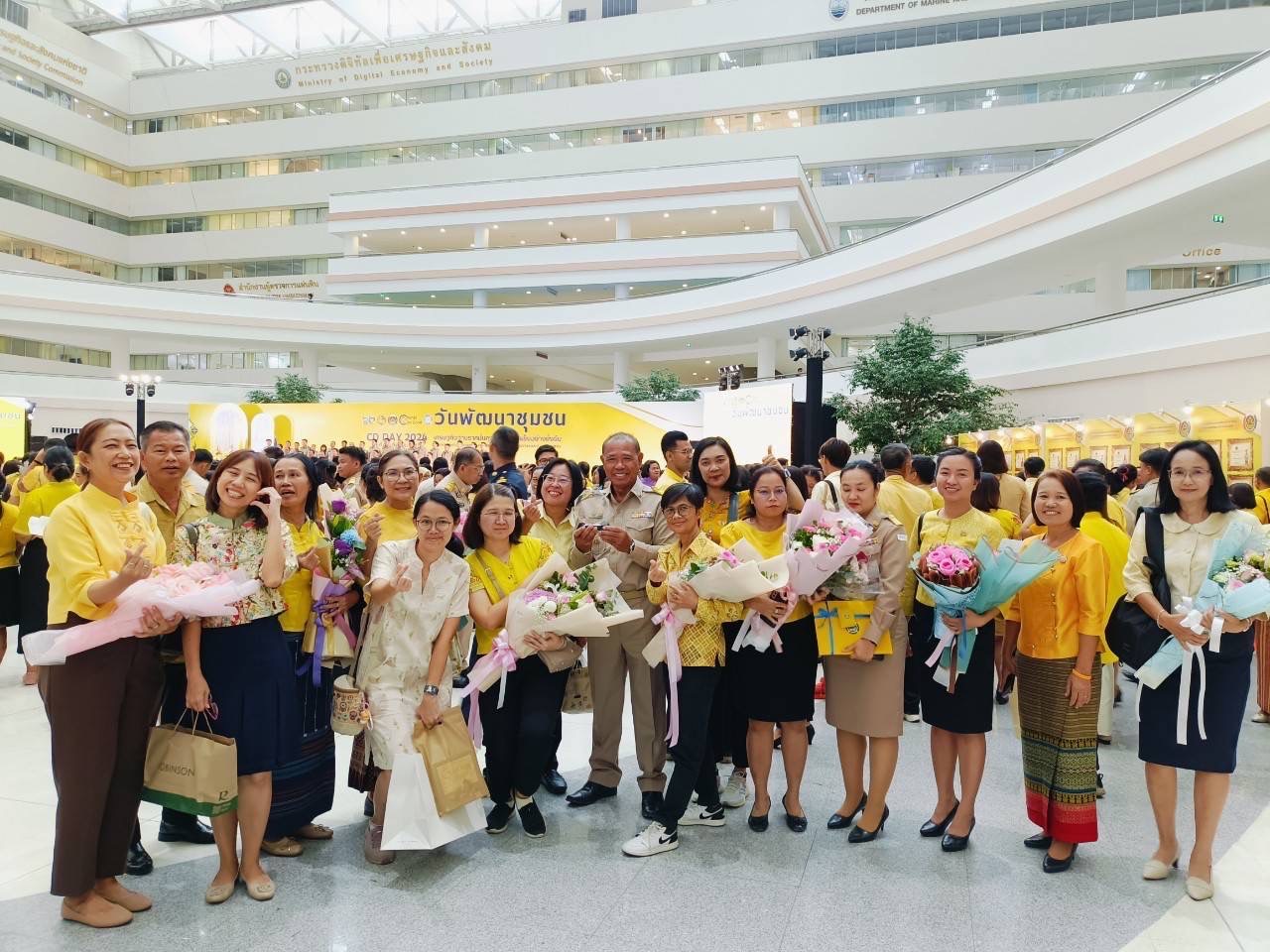 พช. ฉะเชิงเทรา ร่วมงาน “วันพัฒนาชุมชน” (CD Day 2024) “เศรษฐกิจฐานรากมั่นคง ชุมชนเข้มแข็งอย่างยั่งยืน”