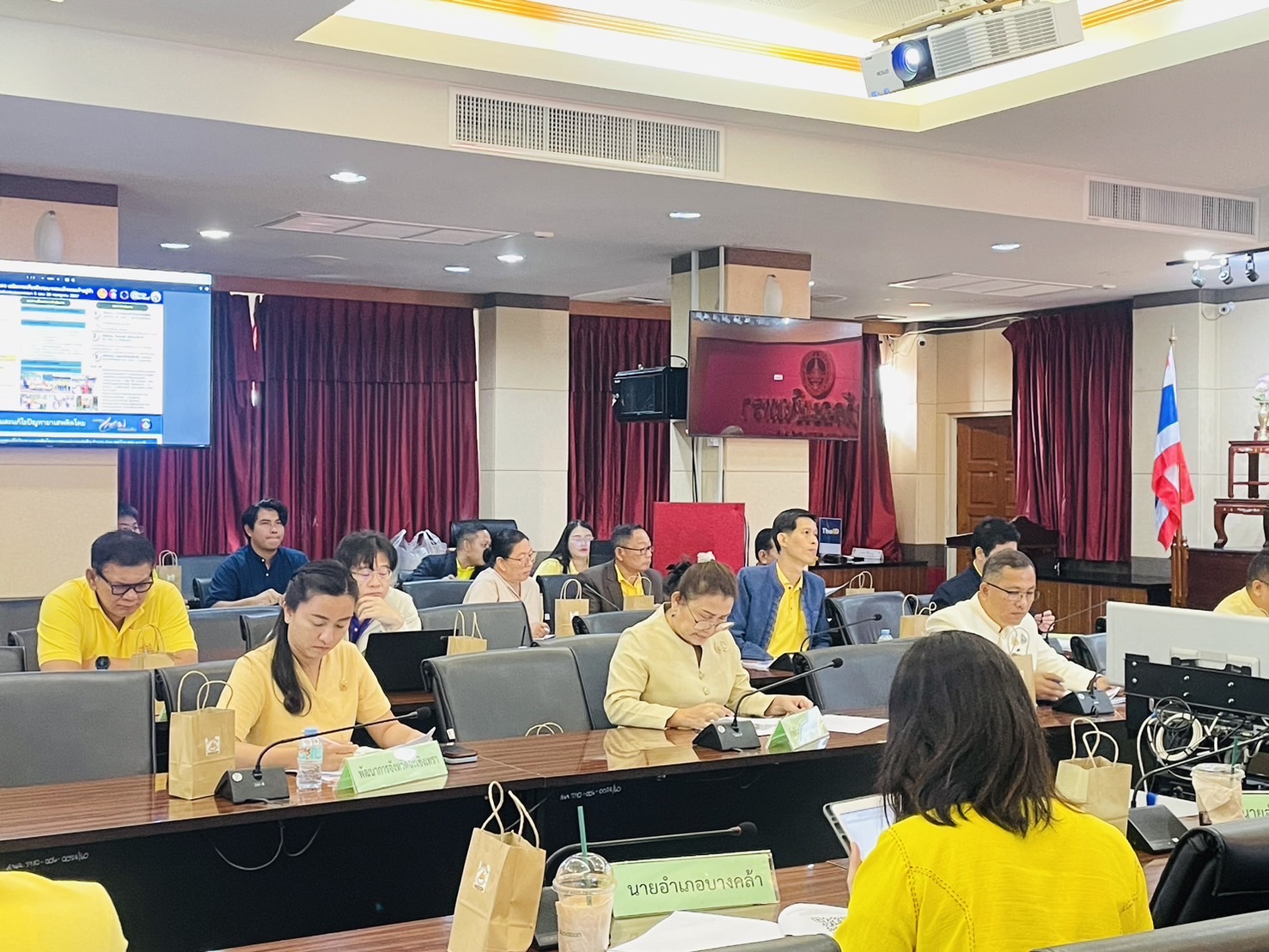 พช.ฉะเชิงเทรา ร่วมประชุมการตรวจราชการในพื้นที่เขตตรวจราชการที่ 8 จังหวัดฉะเชิงเทรา