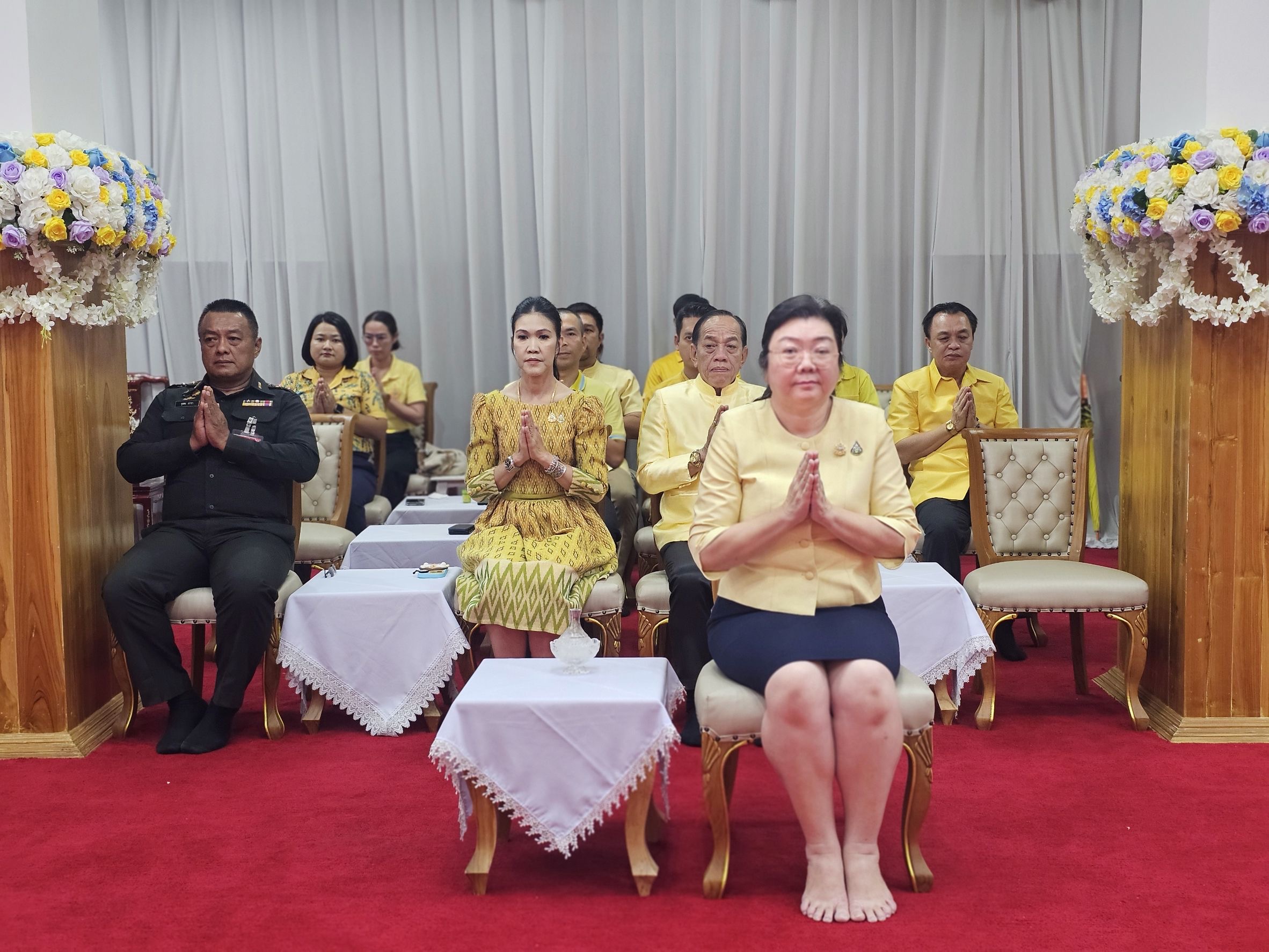 พช. ฉะเชิงเทรา ร่วมพิธีเจริญพระพุทธมนต์ เจริญจิตภาวนา เฉลิมพระเกียรติถวายพระพรชัยมงคลแด่ พระบาทสมเด็จพระเจ้าอยู่หัว และพระบรมวงศานุวงศ์ทุกพระองค์ เนื่องในโอกาสวันมหามงคลเฉลิมพระชนมพรรษา 6 รอบ 28 กรกฎาคม 2567