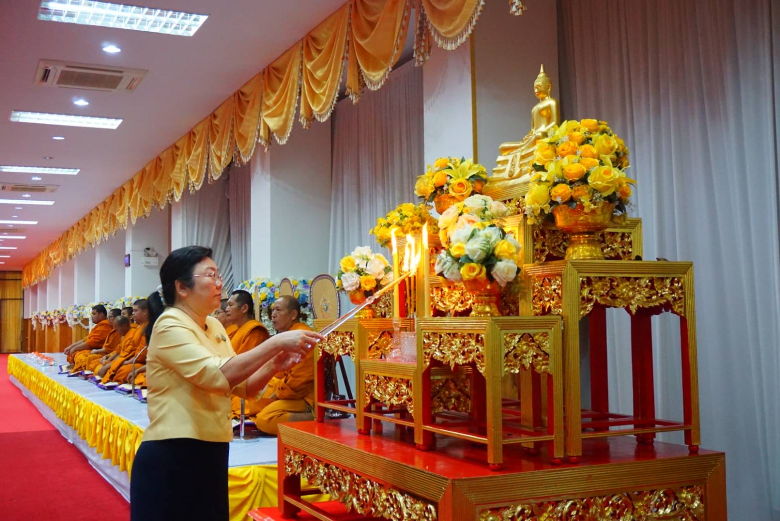 พช. ฉะเชิงเทรา ร่วมพิธีเจริญพระพุทธมนต์ เจริญจิตภาวนา เฉลิมพระเกียรติถวายพระพรชัยมงคลแด่ พระบาทสมเด็จพระเจ้าอยู่หัว และพระบรมวงศานุวงศ์ทุกพระองค์ เนื่องในโอกาสวันมหามงคลเฉลิมพระชนมพรรษา 6 รอบ 28 กรกฎาคม 2567
