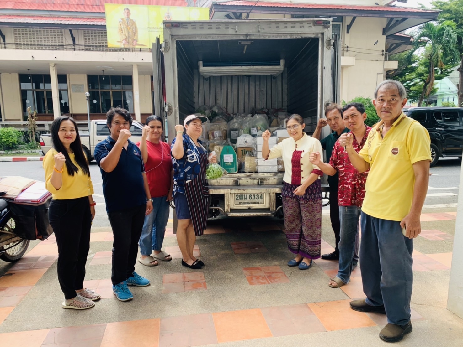 พช. ฉะเชิงเทรา ส่งผลิตภัณฑ์ OTOP (ประเภทขนส่งเย็น) จำนวน 26 ผลิตภัณฑ์ เข้าร่วมโครงการคัดสรรสุดยอดหนึ่งตำบล หนึ่งผลิตภัณฑ์ไทย ปี พ.ศ.2567 (OTOP Product Champion : OPC)