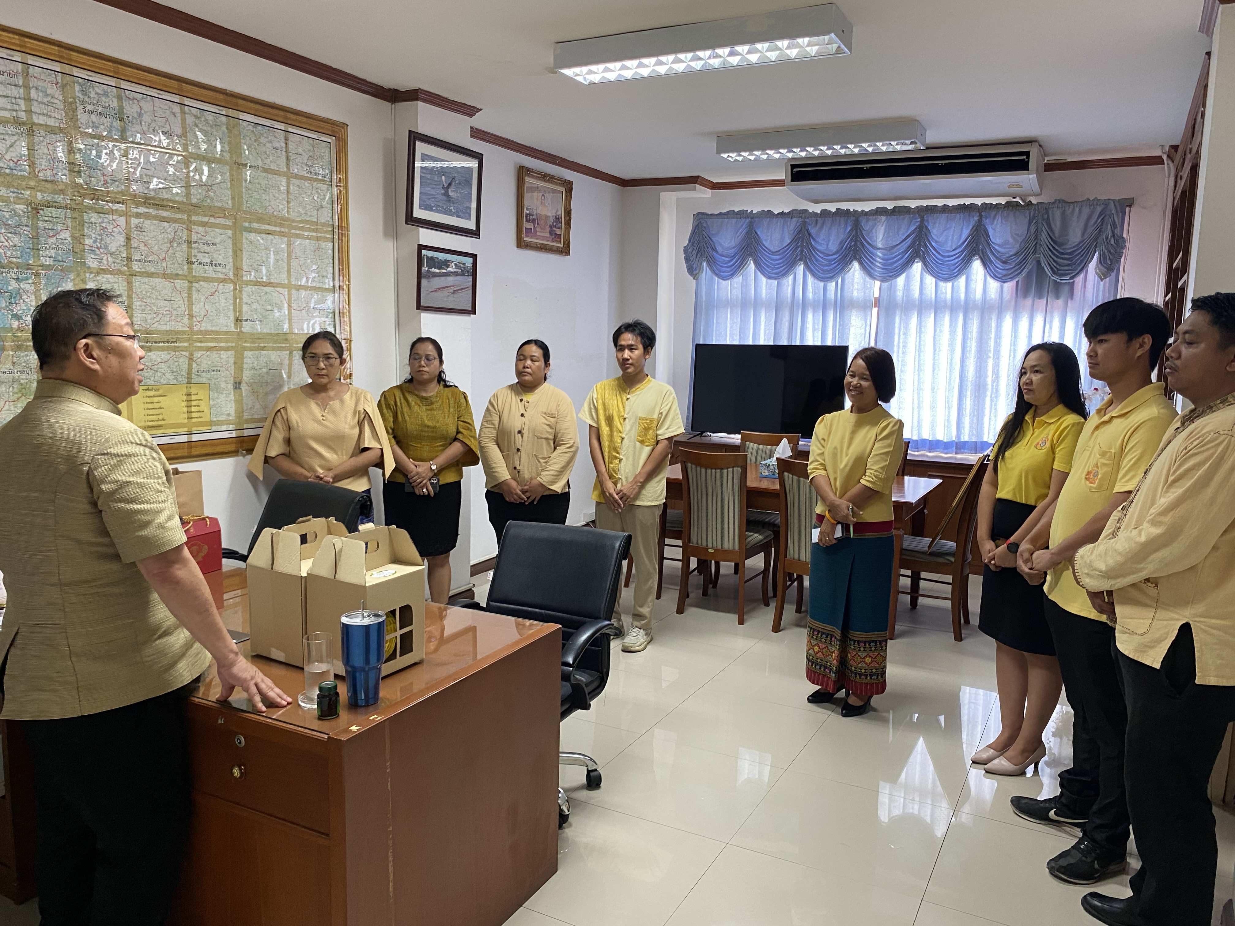 เสริมพลังทัพ รับหน้าที่ใหม่ ผอ. 2 กลุ่มงานฯ นำทีมรายงานตัวรับนโยบายจากรองผู้ว่าราชการจังหวัดฉะเชิงเทรา