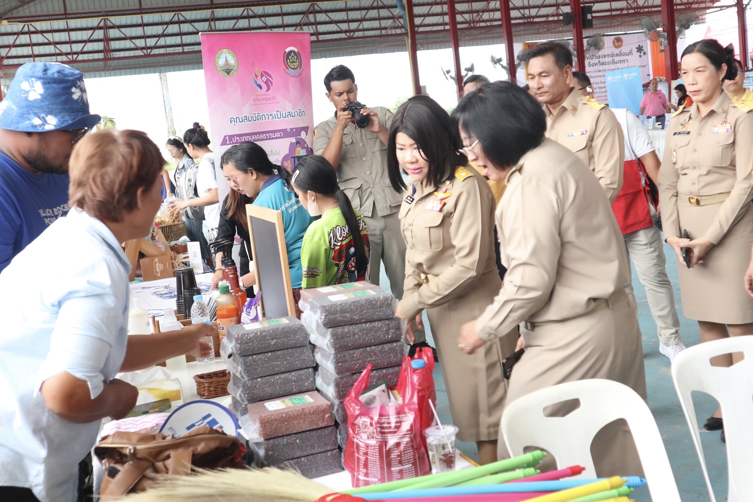 พช. ฉะเชิงเทรา ร่วมโครงการ “จังหวัดฉะเชิงเทรา บำบัดทุกข์ บำรุงสุข สร้างรอยยิ้มให้ประชาชน” ประจำปีงบประมาณ พ.ศ. 2567