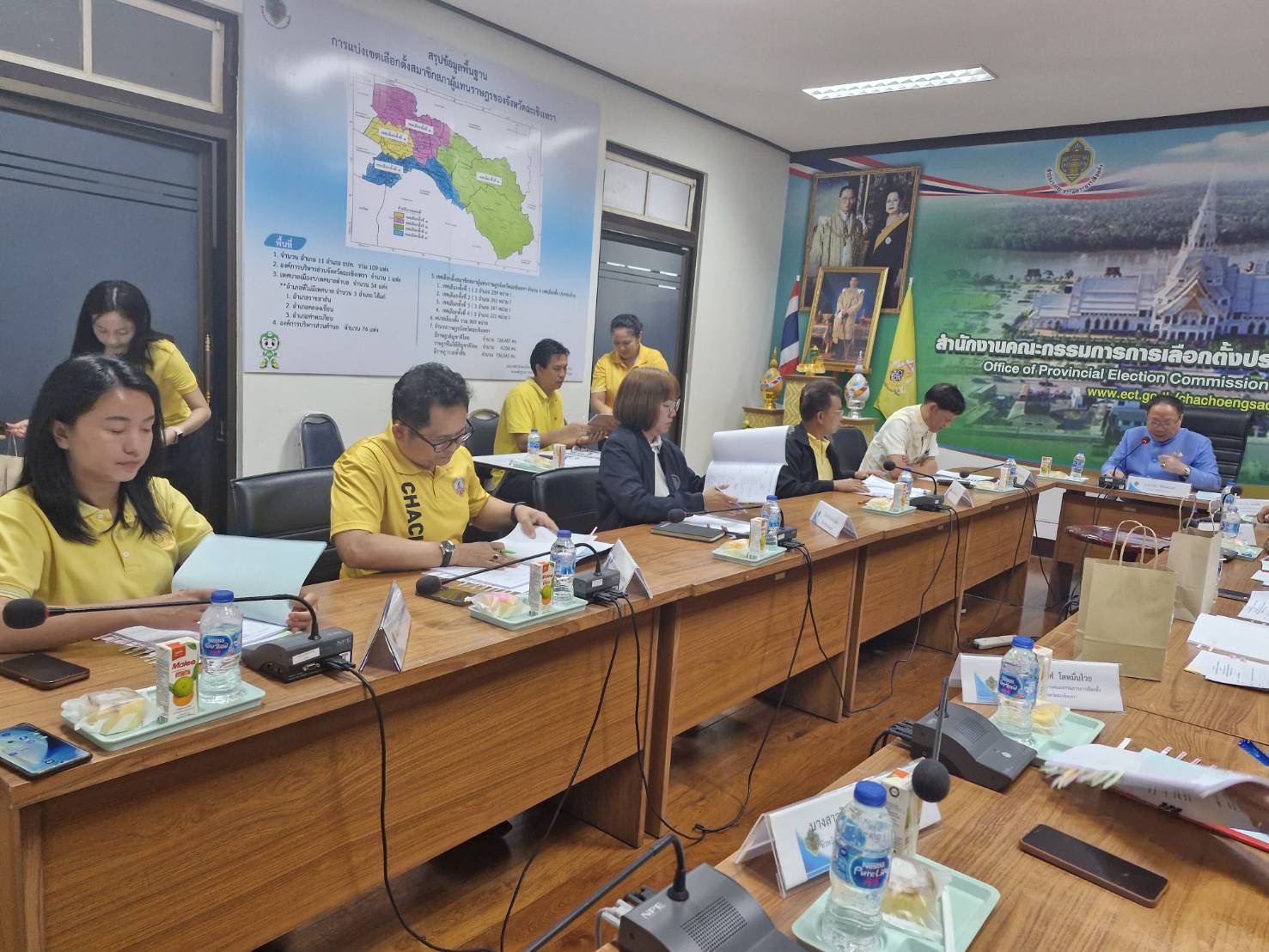 พช.ฉะเชิงเทรา ร่วมประชุมคณะกรรมการแบ่งเขตเลือกตั้ง ส.อบจ. ฉะเชิงเทรา