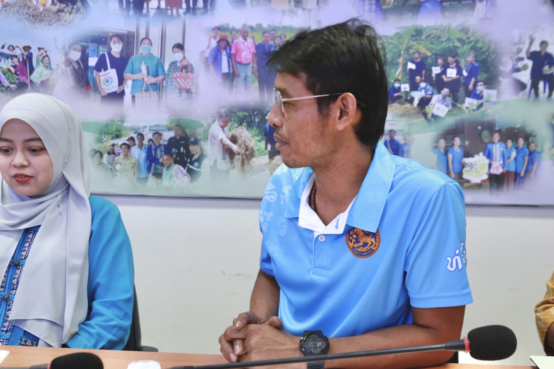 “พช.แปดริ้ว ประชุมคณะกรรมการกองทุนแม่ของแผ่นดิน เตรียมความพร้อมพิธีมอบเงินพระราชทานขวัญถุงกองทุนแม่ของแผ่นดิน สร้างความร่วมมือเพื่อความเข้มแข็งของชุมชน”