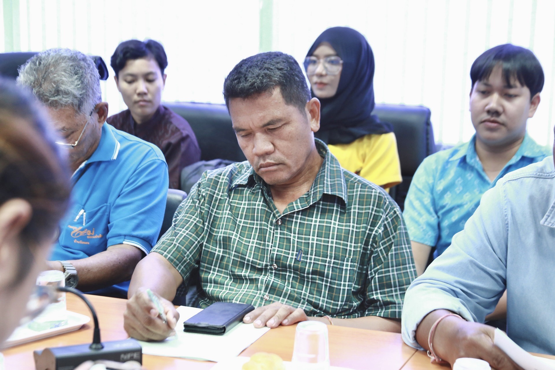 “พช.แปดริ้ว ประชุมคณะกรรมการกองทุนแม่ของแผ่นดิน เตรียมความพร้อมพิธีมอบเงินพระราชทานขวัญถุงกองทุนแม่ของแผ่นดิน สร้างความร่วมมือเพื่อความเข้มแข็งของชุมชน”