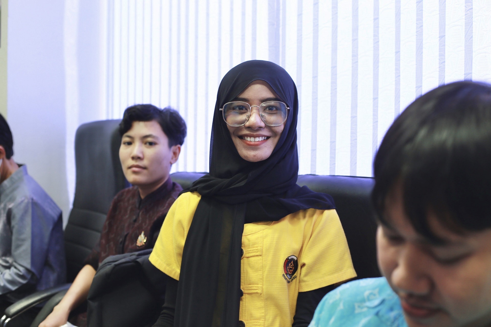 “พช.แปดริ้ว ประชุมคณะกรรมการกองทุนแม่ของแผ่นดิน เตรียมความพร้อมพิธีมอบเงินพระราชทานขวัญถุงกองทุนแม่ของแผ่นดิน สร้างความร่วมมือเพื่อความเข้มแข็งของชุมชน”