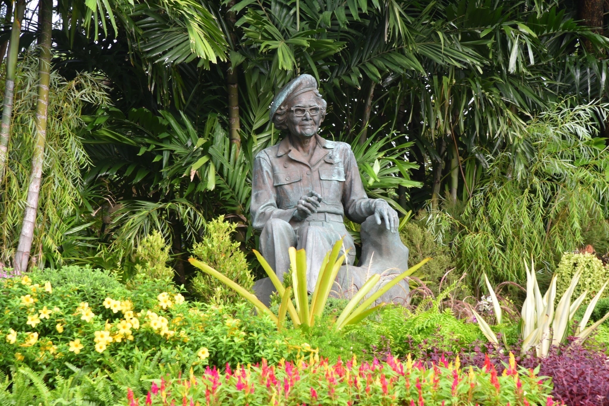 พช.ฉะเชิงเทรา ร่วมพิธีน้อมรำลึก “สมเด็จย่า” เนื่องในวันคล้ายวันพระราชสมภพสมเด็จพระศรีนครินทราบรมราชชนนี ประจำปี พ.ศ. ๒๕๖๗