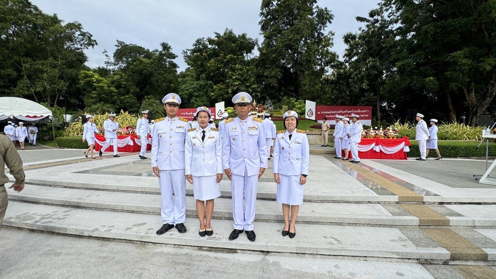 พช.ฉะเชิงเทรา ร่วมพิธีน้อมรำลึก “สมเด็จย่า” เนื่องในวันคล้ายวันพระราชสมภพสมเด็จพระศรีนครินทราบรมราชชนนี ประจำปี พ.ศ. ๒๕๖๗