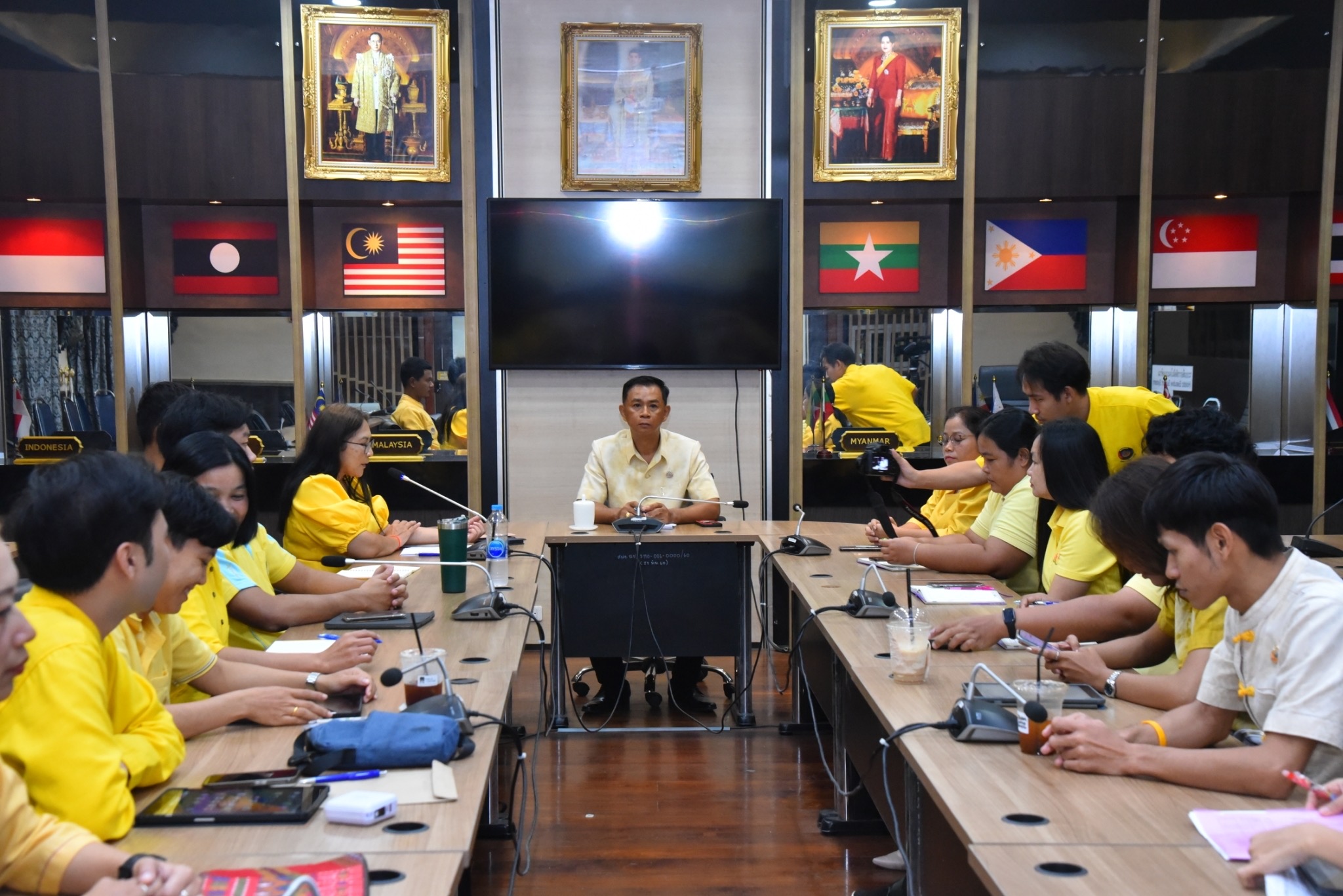 “พลังประชาสัมพันธ์ที่พร้อมขับเคลื่อนฉะเชิงเทราสู่ความเป็นมืออาชีพ!” พช.แปดริ้ว ฝึกอบรมโครงการ “PR Power-Up: ปลุกพลังประชาสัมพันธ์สู่ความเป็นมืออาชีพ”