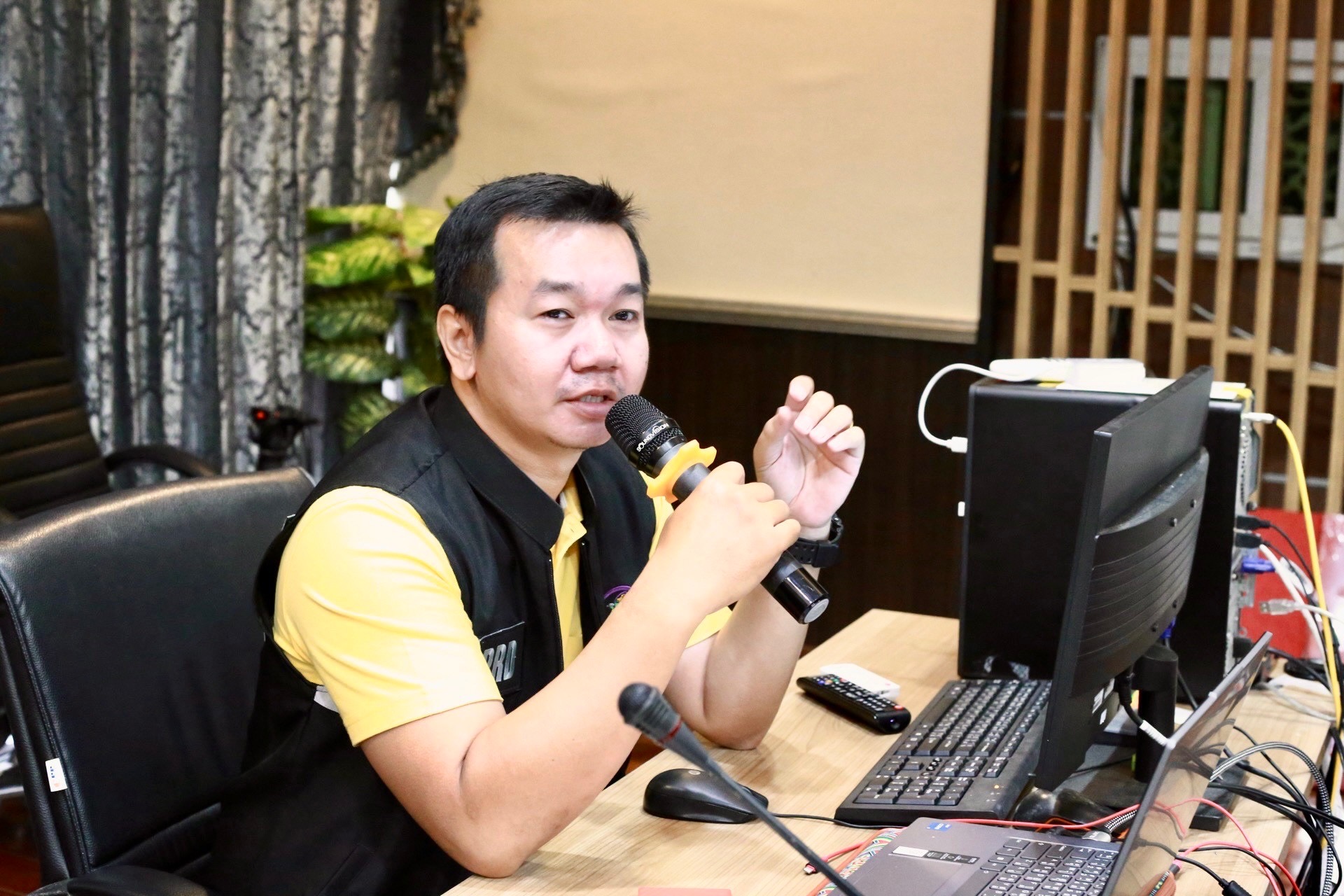 “พลังประชาสัมพันธ์ที่พร้อมขับเคลื่อนฉะเชิงเทราสู่ความเป็นมืออาชีพ!” พช.แปดริ้ว ฝึกอบรมโครงการ “PR Power-Up: ปลุกพลังประชาสัมพันธ์สู่ความเป็นมืออาชีพ”