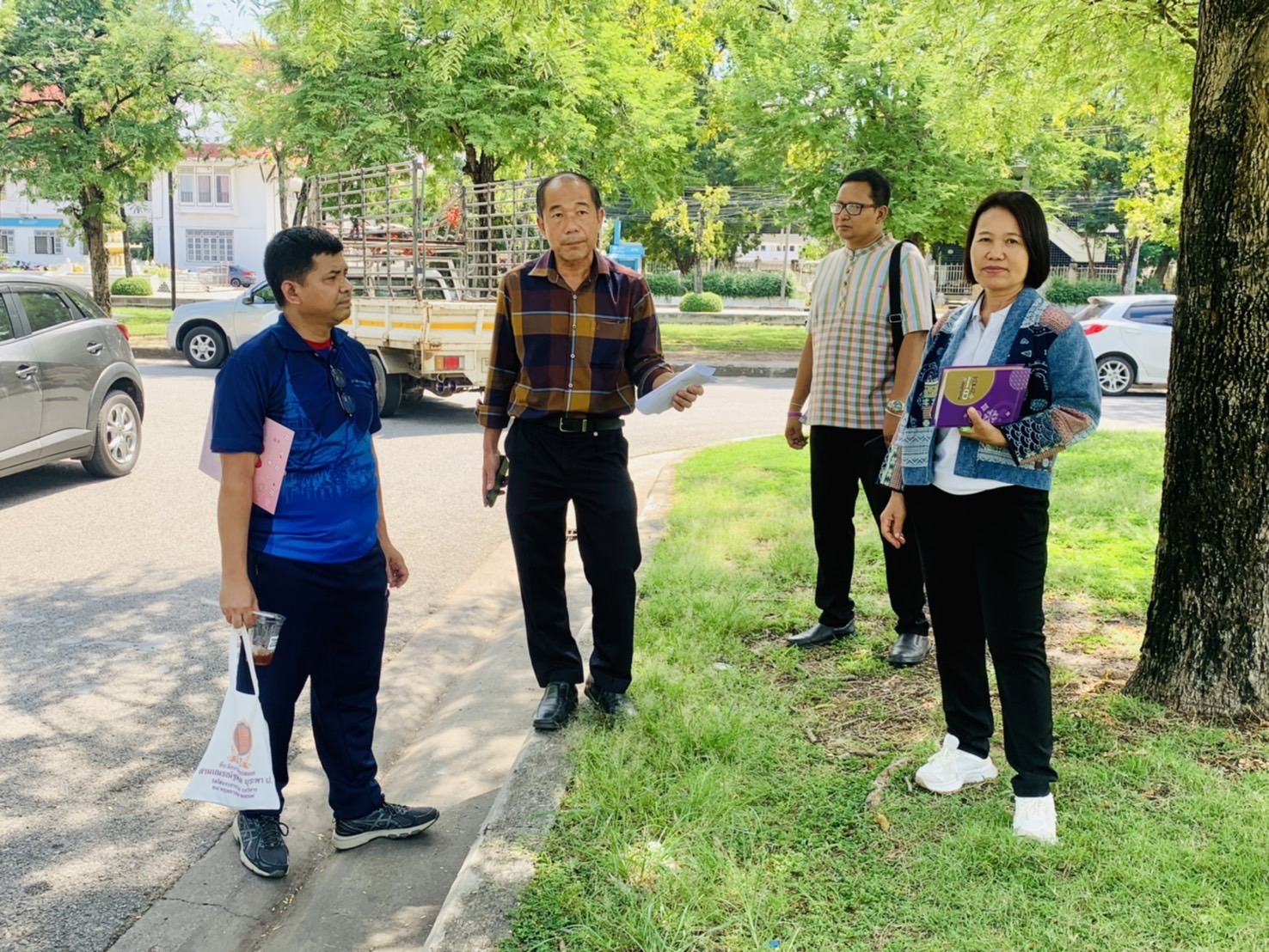 “พช.แปดริ้วเตรียมความพร้อมพื้นที่จำหน่ายผลิตภัณฑ์ OTOP ภายในงานนมัสการหลวงพ่อโสธรและงานประจำปีจังหวัดฉะเชิงเทรา พ.ศ.2567”