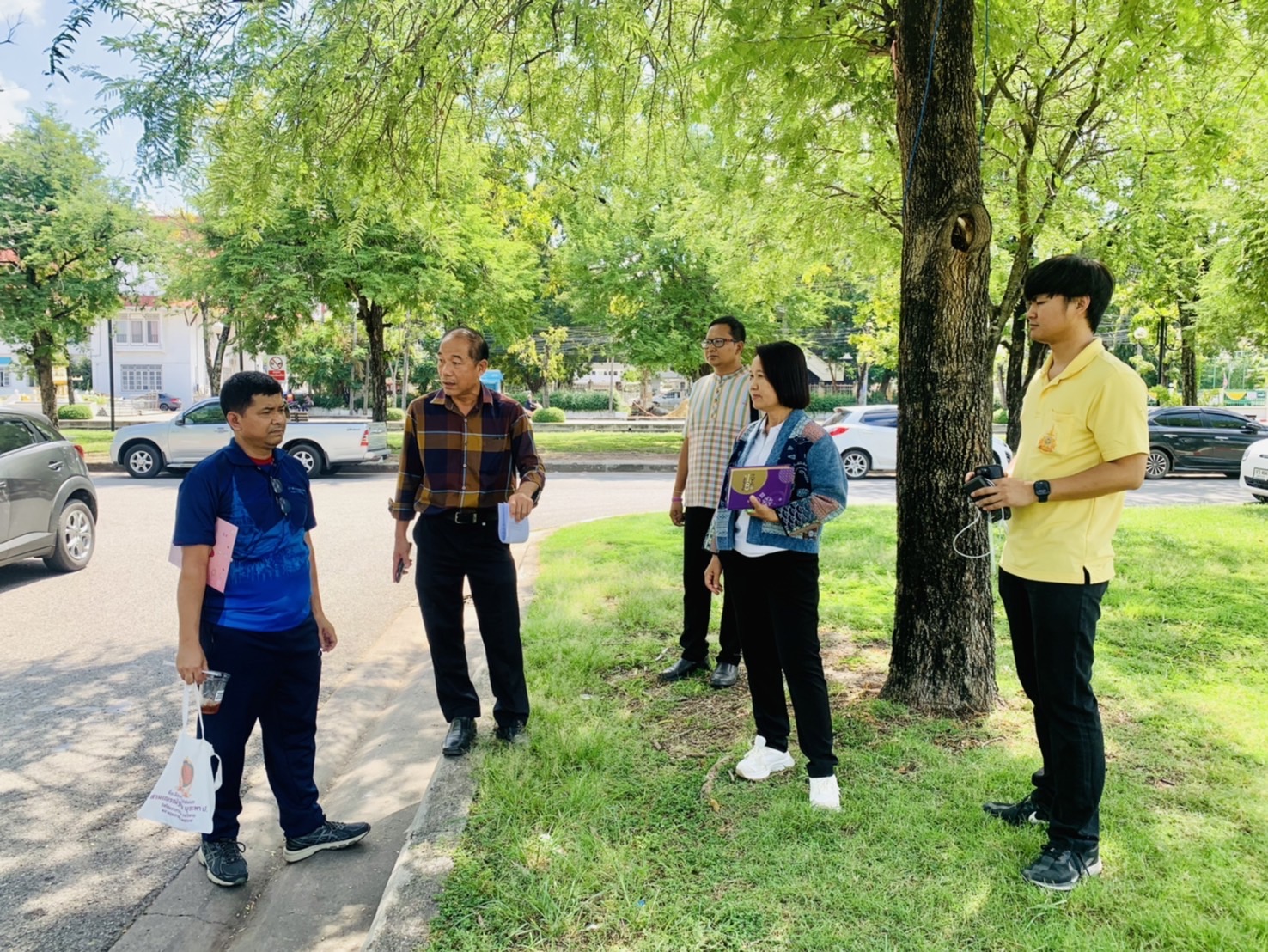 “พช.แปดริ้วเตรียมความพร้อมพื้นที่จำหน่ายผลิตภัณฑ์ OTOP ภายในงานนมัสการหลวงพ่อโสธรและงานประจำปีจังหวัดฉะเชิงเทรา พ.ศ.2567”