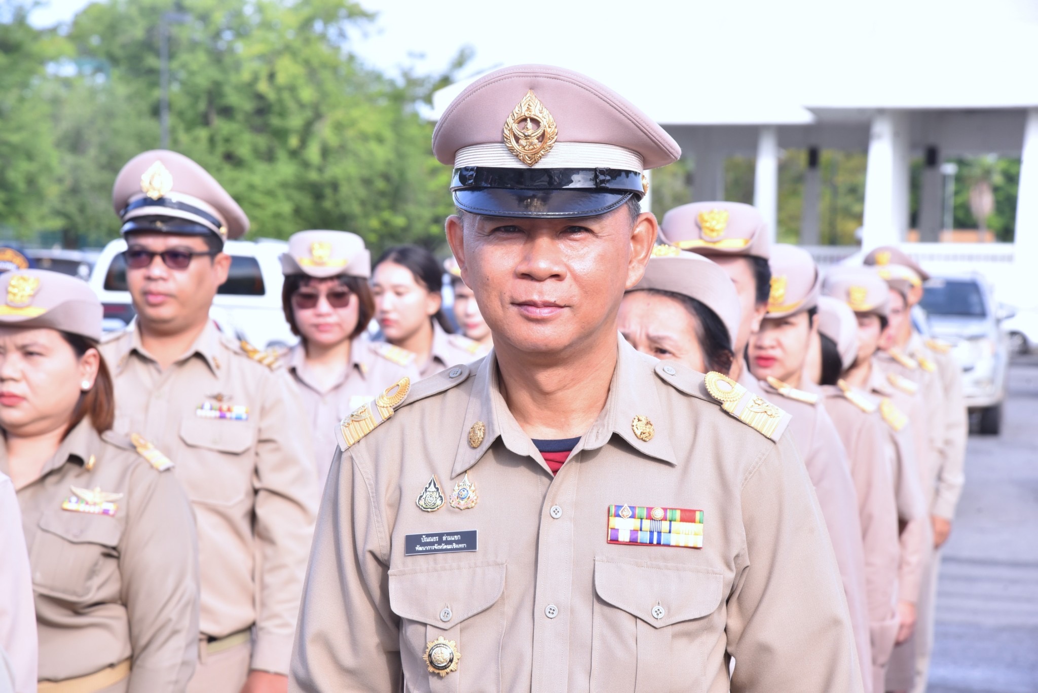 พช. ฉะเชิงเทราเข้าร่วมกิจกรรมเข้าแถวเคารพธงชาติ