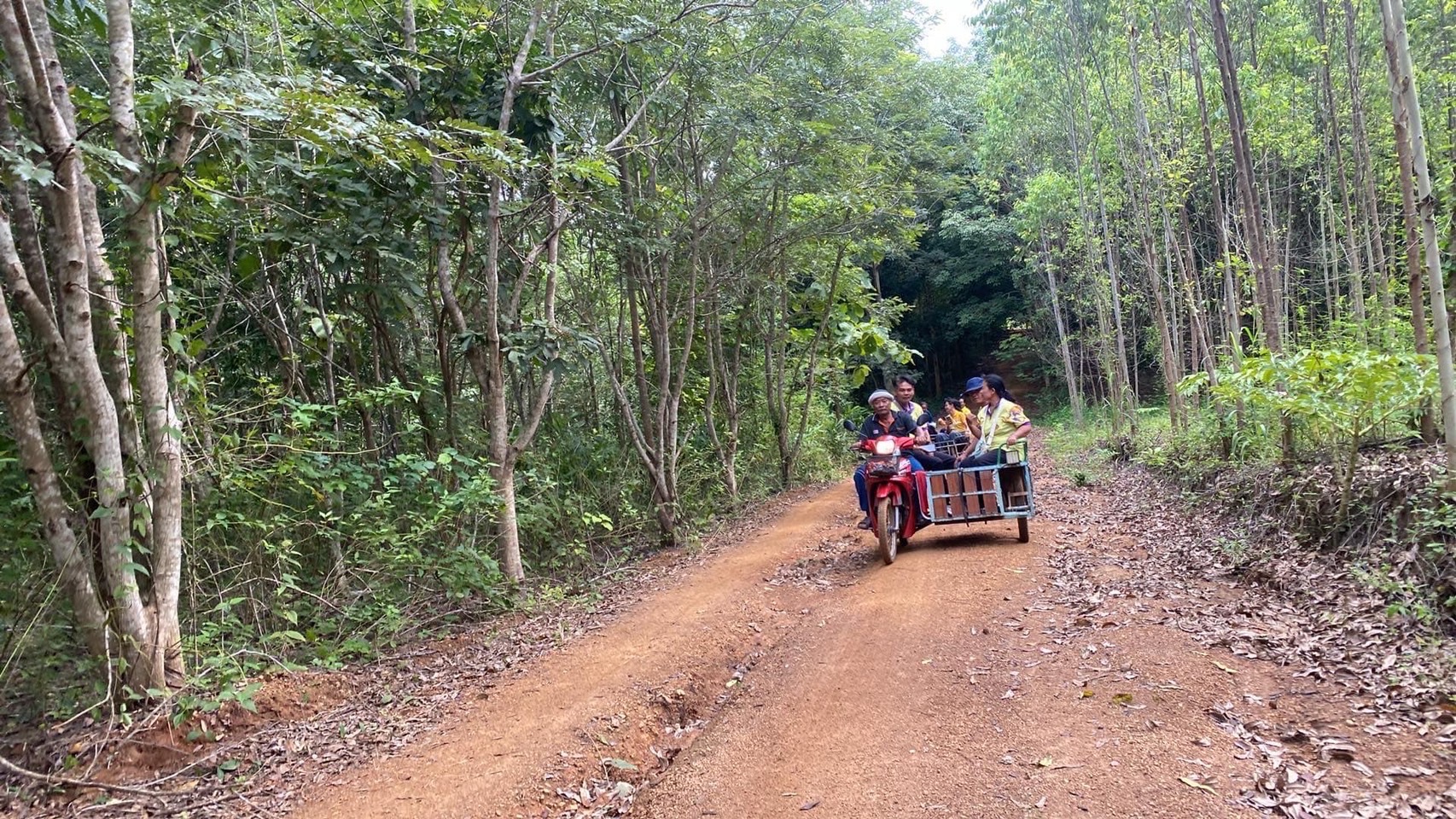 พช.ฉะเชิงเทรา ร่วมถ่ายทำวิดิทัศน์ “ เชิดชูหมู่บ้านต้นแบบ ‘สืบสาน รักษา ต่อยอด’ น้อมนำแนวพระราชดำริสู่ความสำเร็จยั่งยืน”