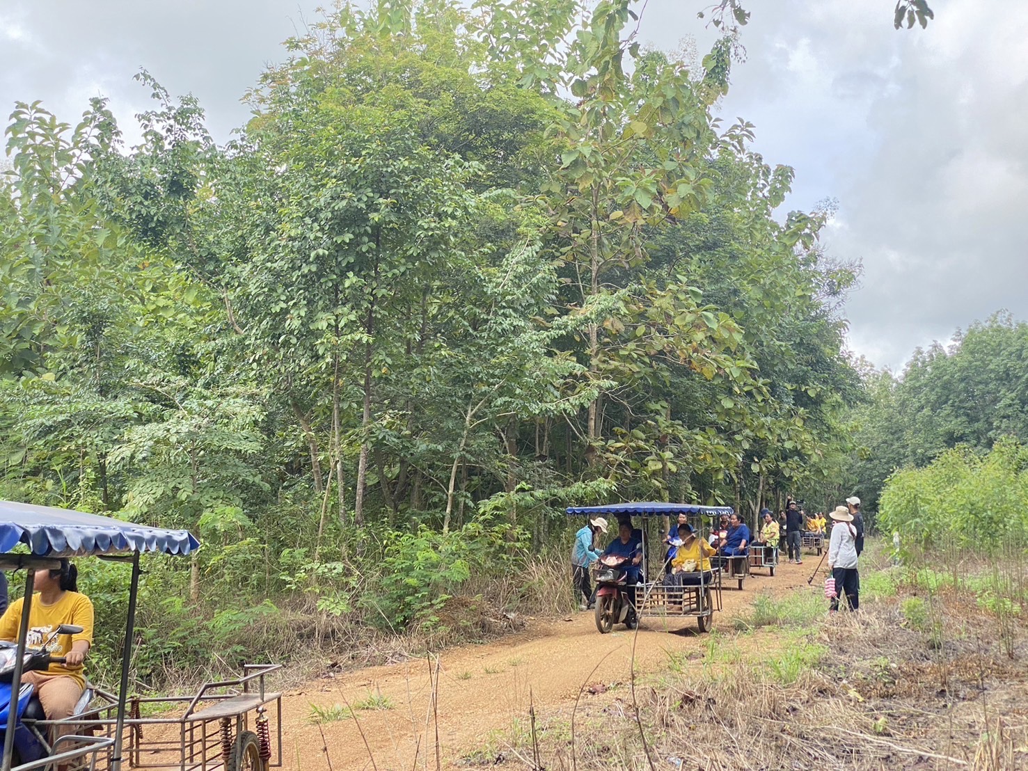 พช.ฉะเชิงเทรา ร่วมถ่ายทำวิดิทัศน์ “ เชิดชูหมู่บ้านต้นแบบ ‘สืบสาน รักษา ต่อยอด’ น้อมนำแนวพระราชดำริสู่ความสำเร็จยั่งยืน”