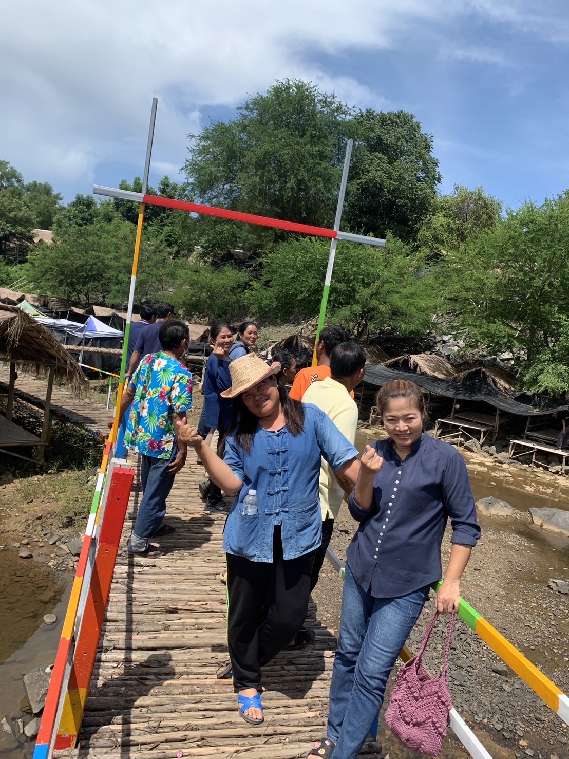 📹พช.ฉะเชิงเทรา ร่วมถ่ายทำวีดิทัศน์ “ เชิดชูหมู่บ้านต้นแบบ ‘สืบสาน รักษา ต่อยอด’ น้อมนำแนวพระราชดำริสู่ความสำเร็จยั่งยืน”