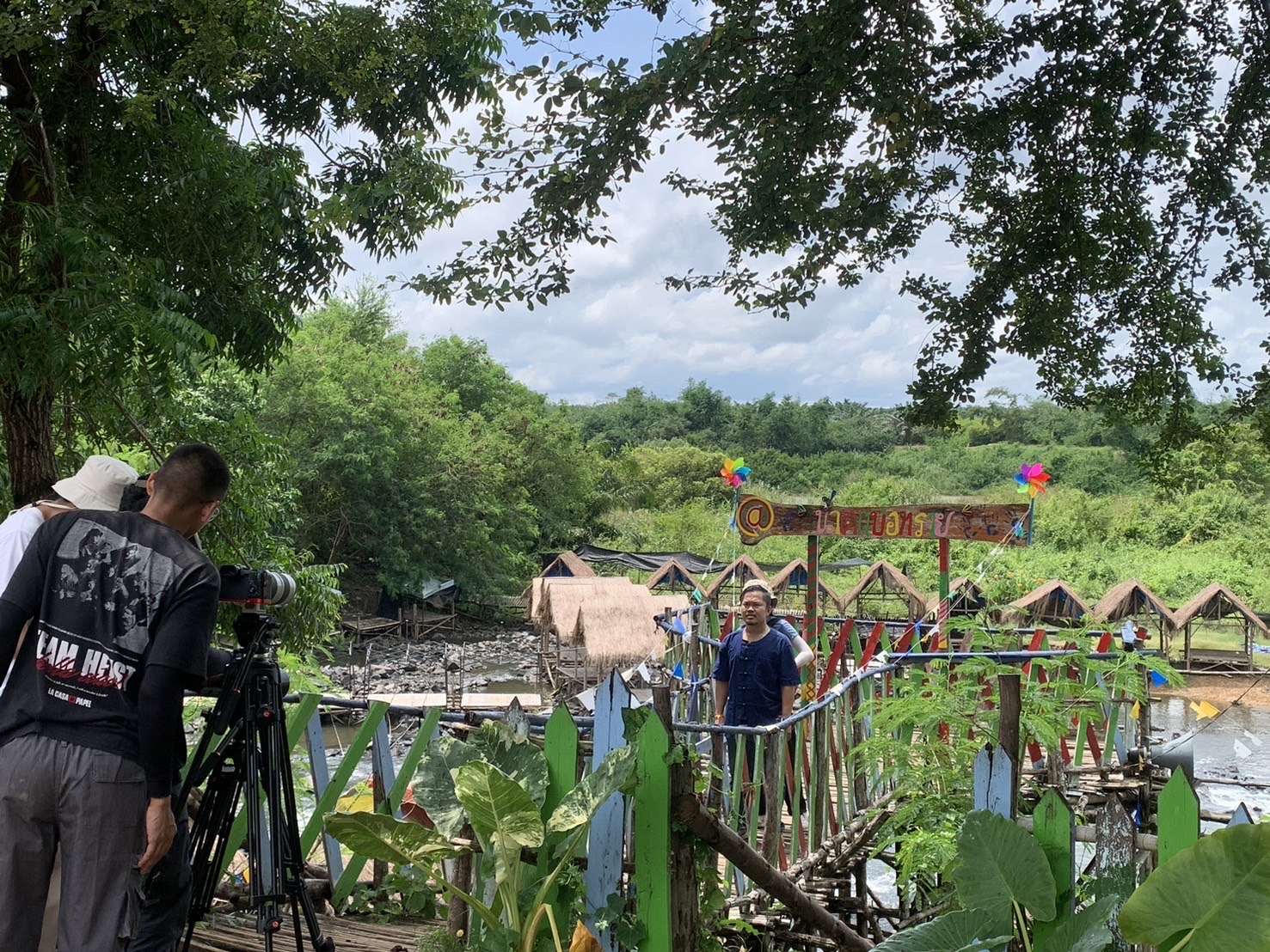 📹พช.ฉะเชิงเทรา ร่วมถ่ายทำวีดิทัศน์ “ เชิดชูหมู่บ้านต้นแบบ ‘สืบสาน รักษา ต่อยอด’ น้อมนำแนวพระราชดำริสู่ความสำเร็จยั่งยืน”