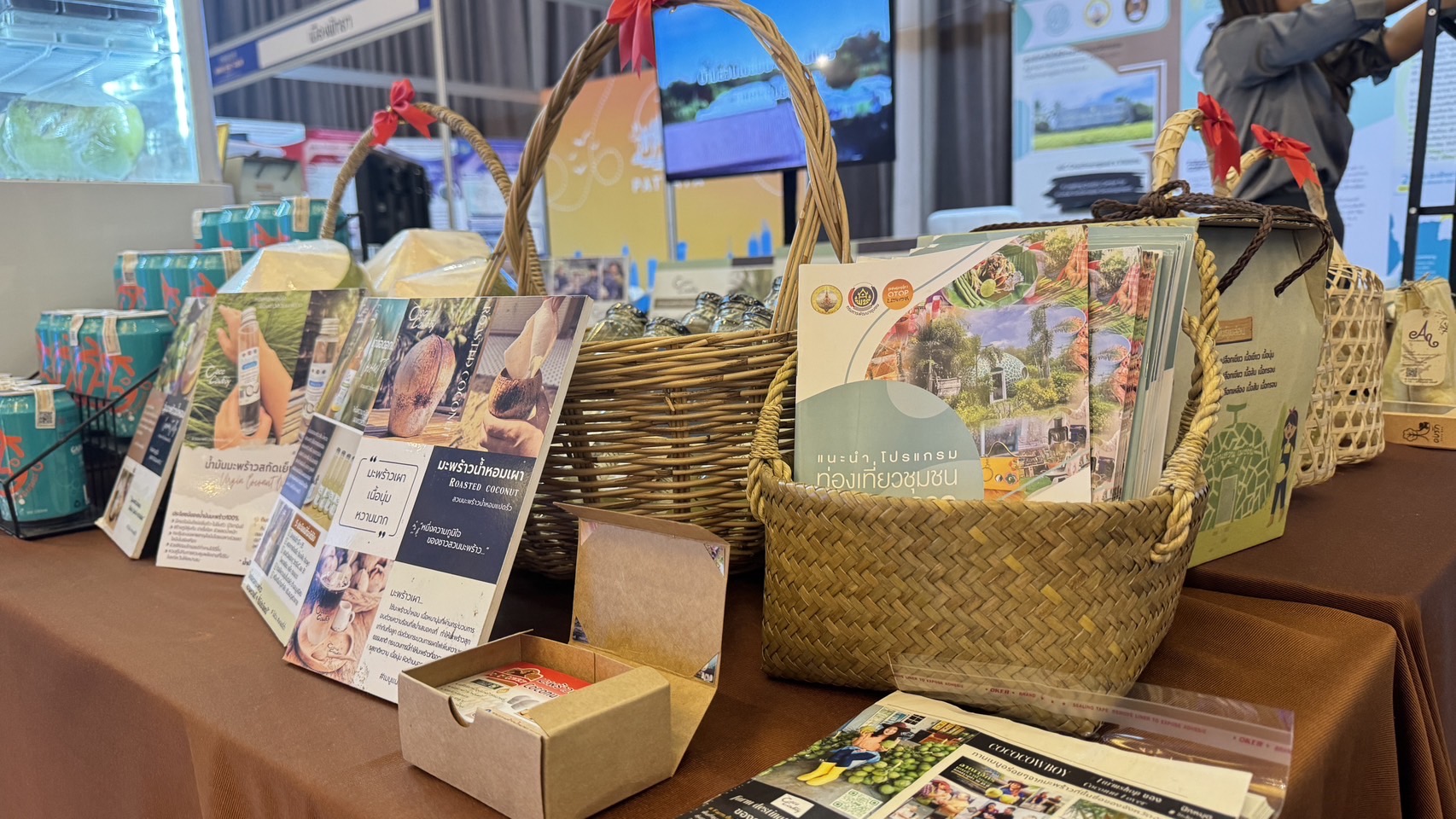 พช. ฉะเชิงเทรา จัดนิทรรศการงาน Mini EEC Fair 2024 “น่าอยู่ น่าเที่ยว น่าลงทุน”