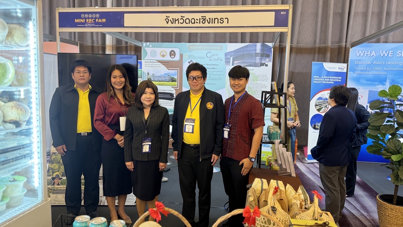 เปิดตัว OTOP 5 ดาววันแรก ยอดขายพุ่ง กว่า 3 หมื่นบาท !! พช. ฉะเชิงเทรา ร่วมออกนิทรรศการงาน Mini EEC Fair 2024 “น่าอยู่ น่าเที่ยว น่าลงทุน”