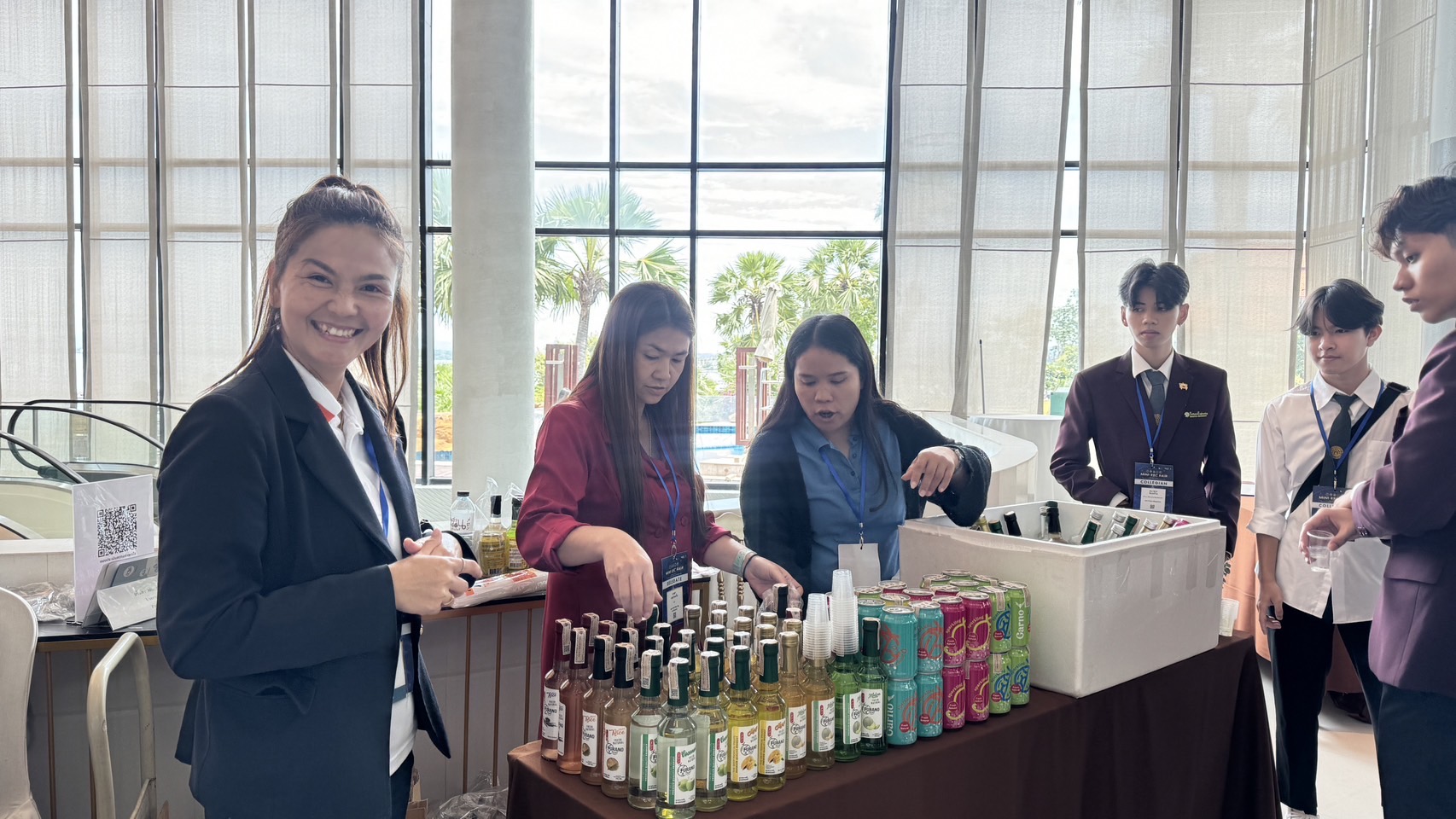 ปิดจ๊อป 2 วัน ครึ่งแสน !! พช. ฉะเชิงเทรา ร่วมออกนิทรรศการงาน Mini EEC Fair 2024 “น่าอยู่ น่าเที่ยว น่าลงทุน”