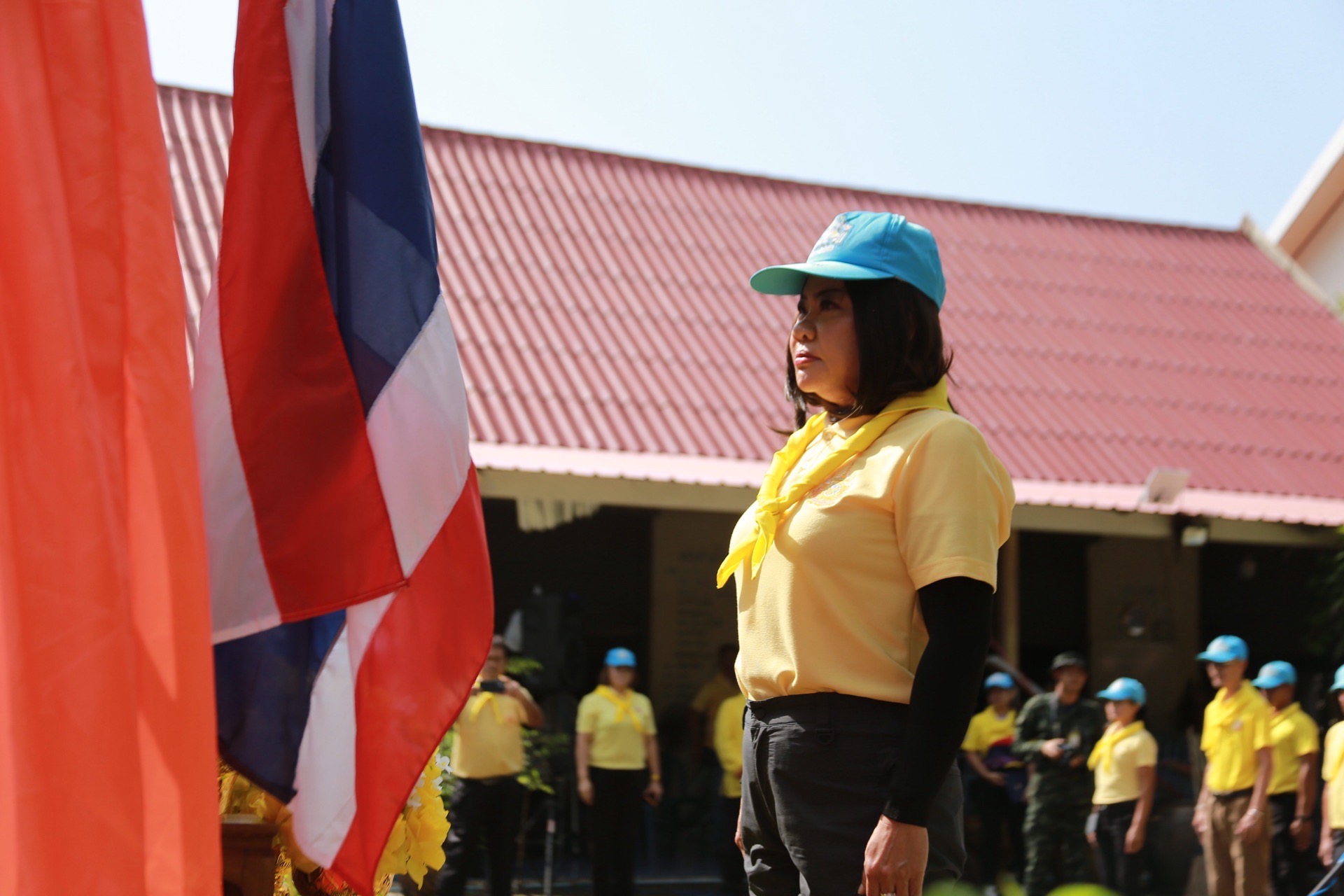 เราทำความดีด้วยหัวใจ ! พช.ฉะเชิงเทรา ร่วมจิตอาสา รวมพลังทำความสะอาดวัดหนองปลาตะเพียน เฉลิมพระเกียรติในหลวง ร.9 วันนวมินทรมหาราช