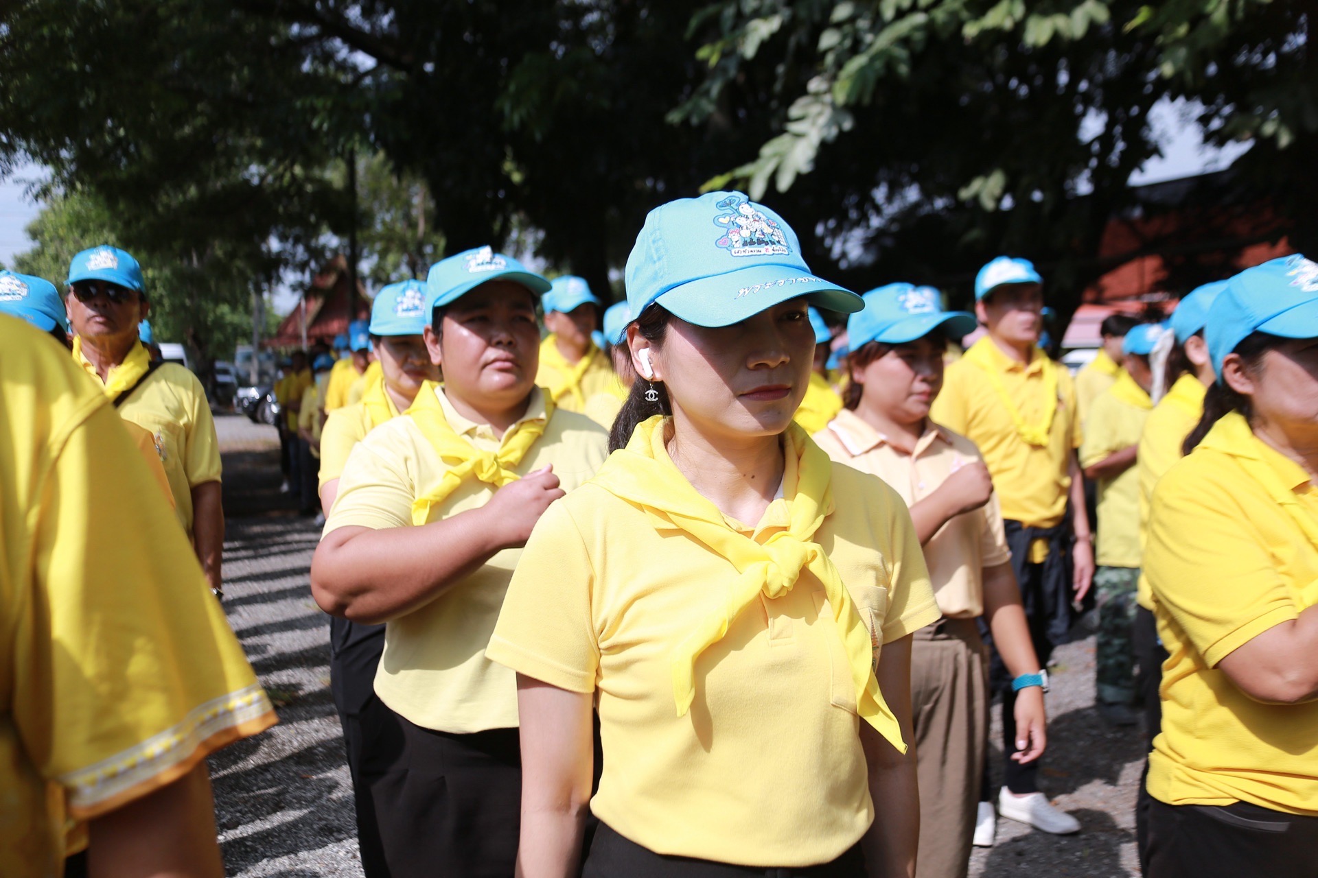 เราทำความดีด้วยหัวใจ ! พช.ฉะเชิงเทรา ร่วมจิตอาสา รวมพลังทำความสะอาดวัดหนองปลาตะเพียน เฉลิมพระเกียรติในหลวง ร.9 วันนวมินทรมหาราช