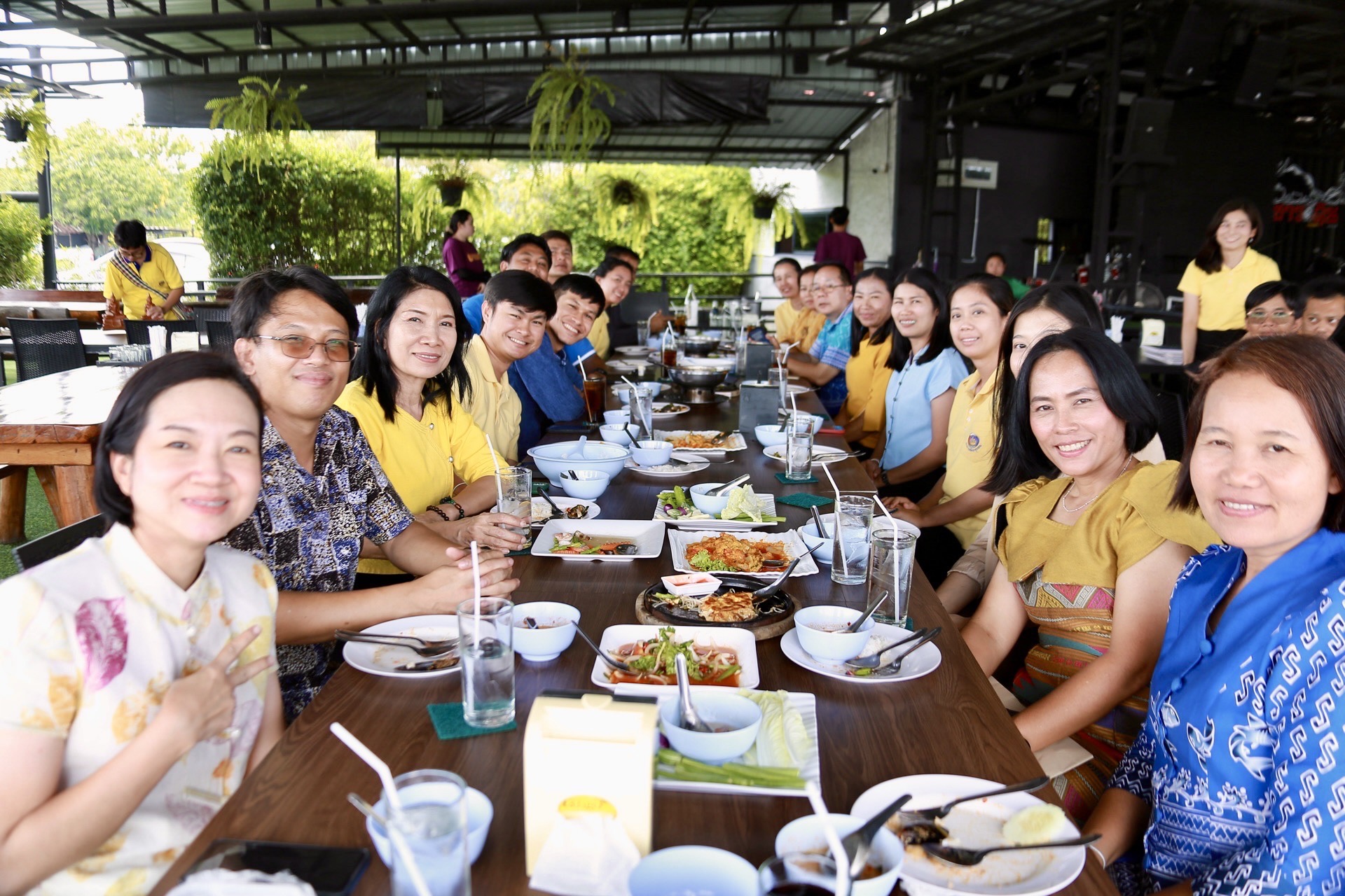 พช.ฉะเชิงเทรา ร่วมยินดี เลี้ยงส่งพัฒนาการอำเภอแปลงยาวและราชสาส์น โอกาสรับตำแหน่งใหม่