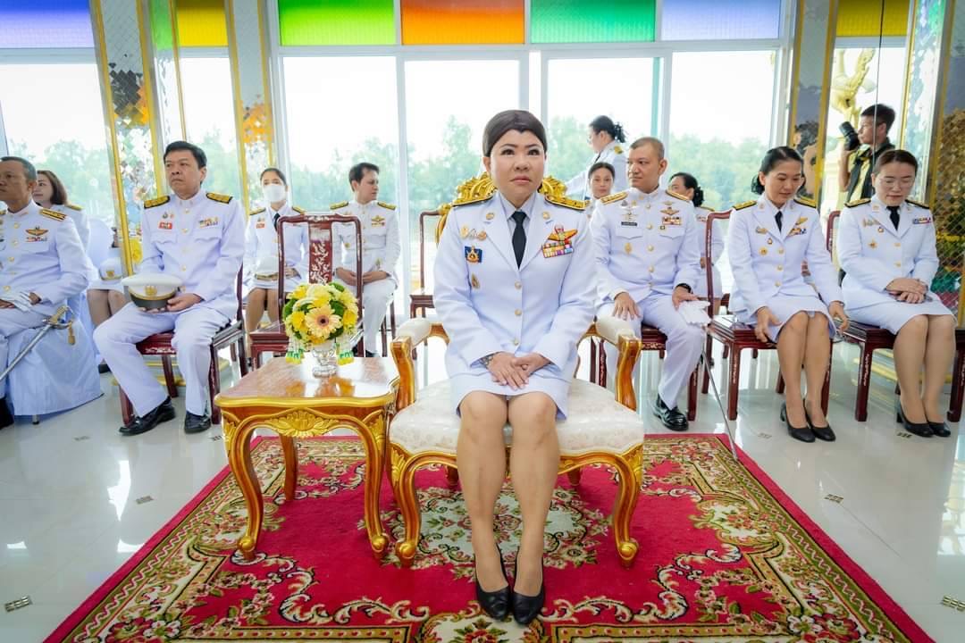 พช. ฉะเชิงเทรา ร่วมพิธีทำบุญตักบาตรถวายพระราชกุศล พิธีวางพวงมาลา และพิธีสวดมนต์ แสดงพระธรรมเทศนา และสวดมาติกา ถวายเป็นพระราชกุศลแด่พระบาทสมเด็จพระบรมชนกาธิเบศร มหาภูมิพลอดุลยเดชมหาราช บรมนาถบพิตร เนื่องในวันนวมินทรมหาราช 13 ตุลาคม 2567