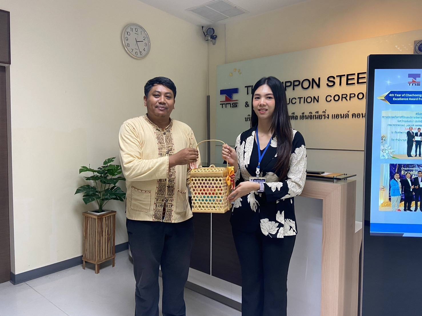 🎁พช.ฉะเชิงเทรา เปิดมิติใหม่ Otop ฉะเชิงเทรา ข้าวทิพย์มงคล ของฝากแทนใจจากชุมชน สู่ไทยนิปปอน สตีล