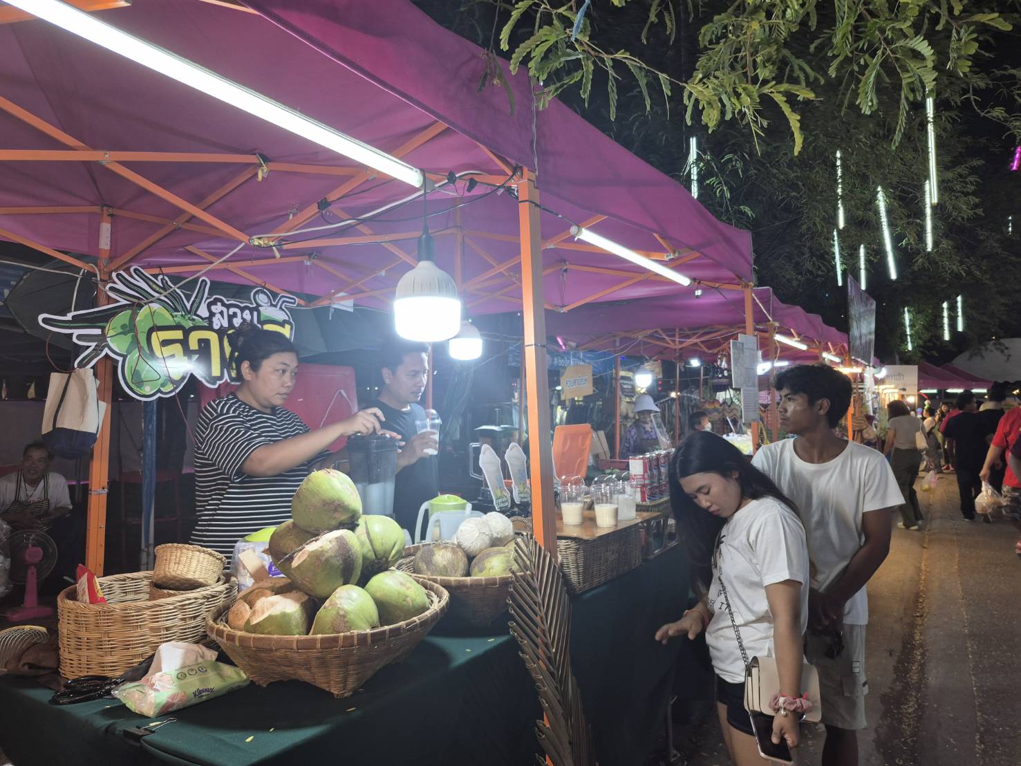🎇ปิดฉากบูธ OTOP ในงานนมัสการหลวงพ่อโสธรและงานประจำปีจังหวัดฉะเชิงเทรา ปี 2567 ยอดขายทะลุ 300,000 บาท