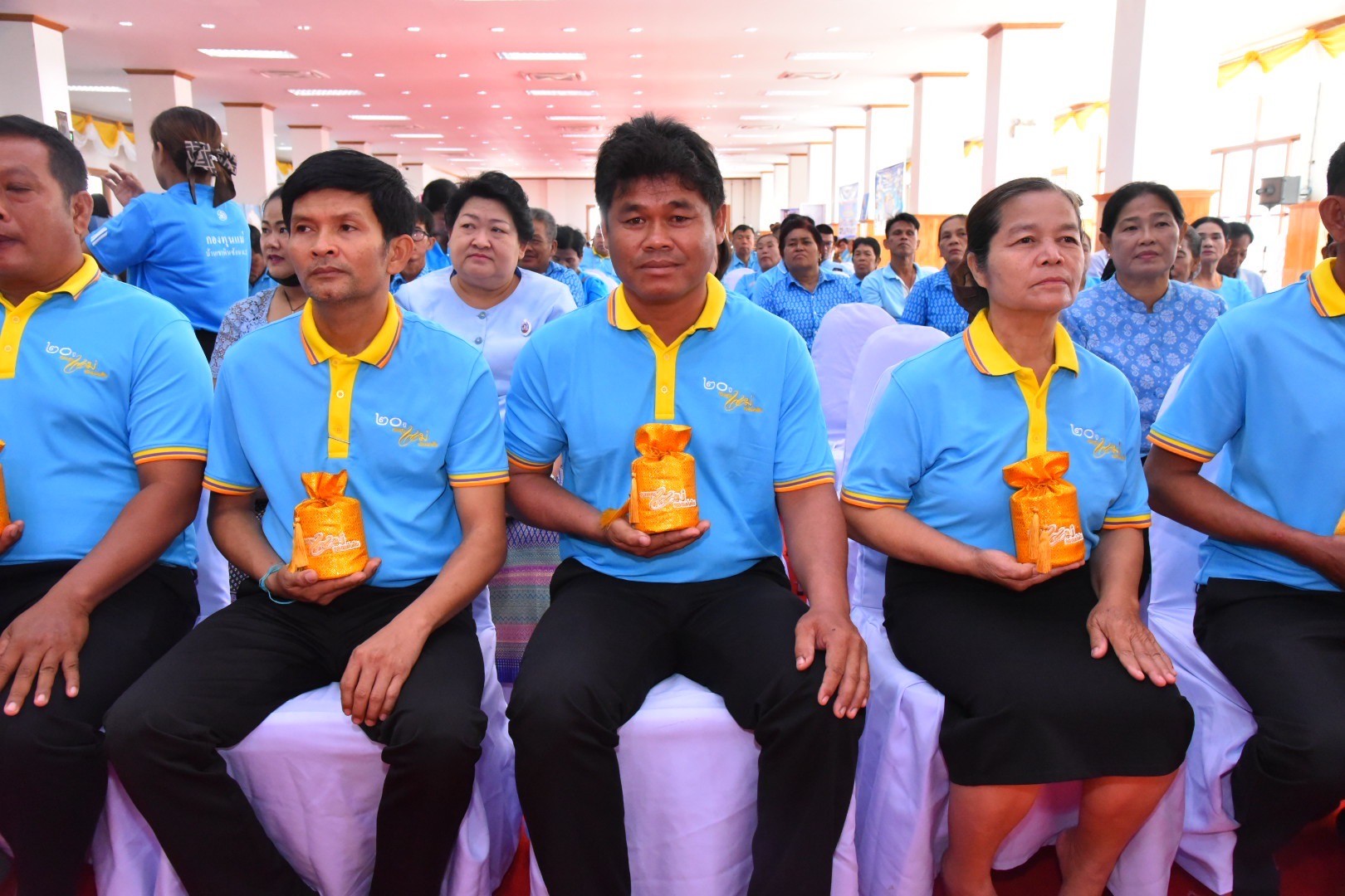 พช.แปดริ้ว จัดพิธีมอบเงินพระราชทานขวัญถุงกองทุนแม่ของแผ่นดิน ประจำปี ๒๕๖๗