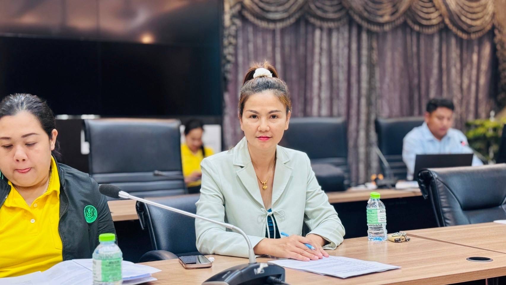 พช.ฉะเชิงเทรา จัดประชุมขับเคลื่อนการส่งเสริมผลิตภัณฑ์ OTOP