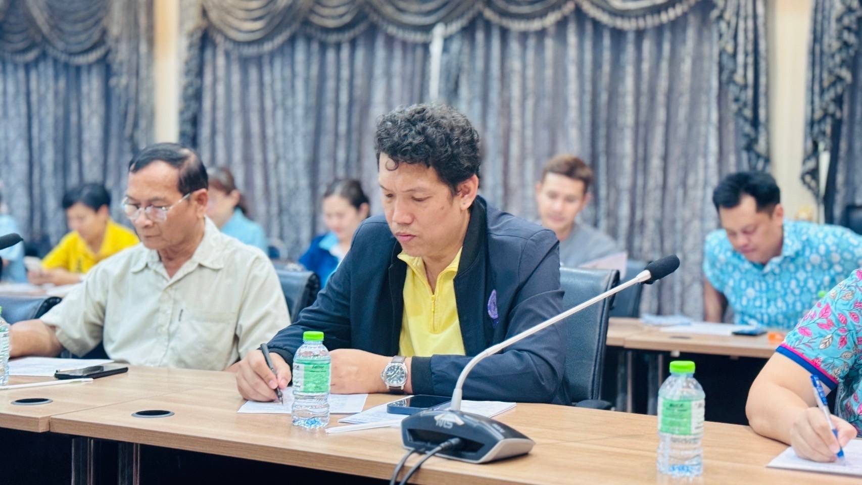 พช.ฉะเชิงเทรา จัดประชุมขับเคลื่อนการส่งเสริมผลิตภัณฑ์ OTOP