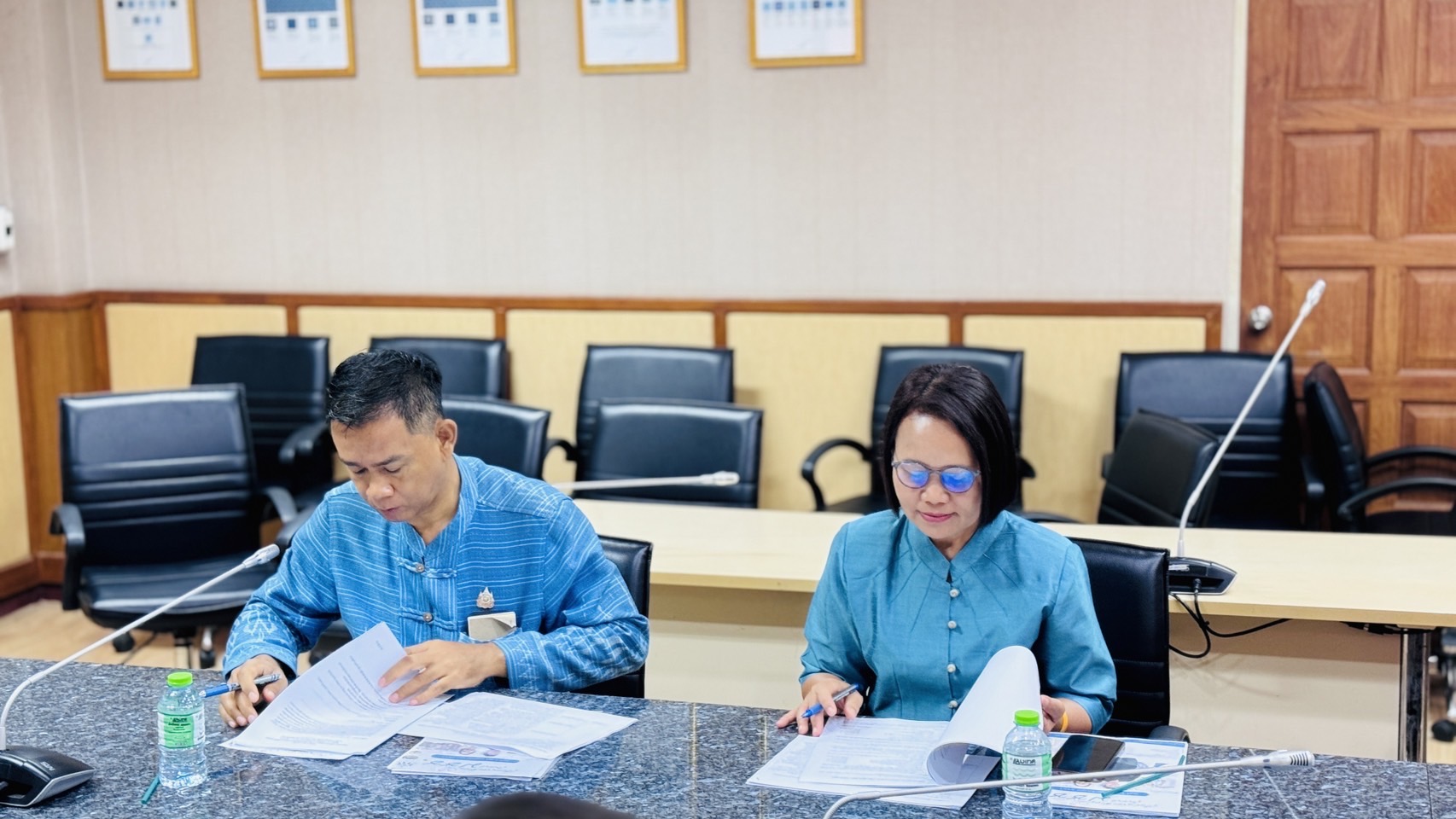 เป็นคนของสังคม เริ่มต้นที่ มชช. !! พช. ฉะเชิงเทรา ประชุมคณะกรรมการรับรองมาตรฐานการพัฒนาชุมชนจังหวัดฉะเชิงเทรา ครั้งที่ 1/2567