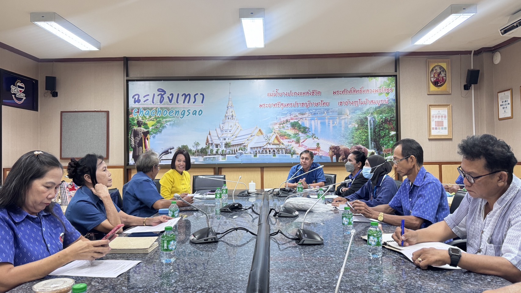 เตรียมพร้อมรองรับ 3 นโยบายหลักมหาดไทย !! พช. ฉะเชิงเทรา ร่วมการประชุมคณะกรรมการชมรมผู้นำอาสาพัฒนาชุมชน (ผู้นำ อช.) จังหวัดฉะเชิงเทรา