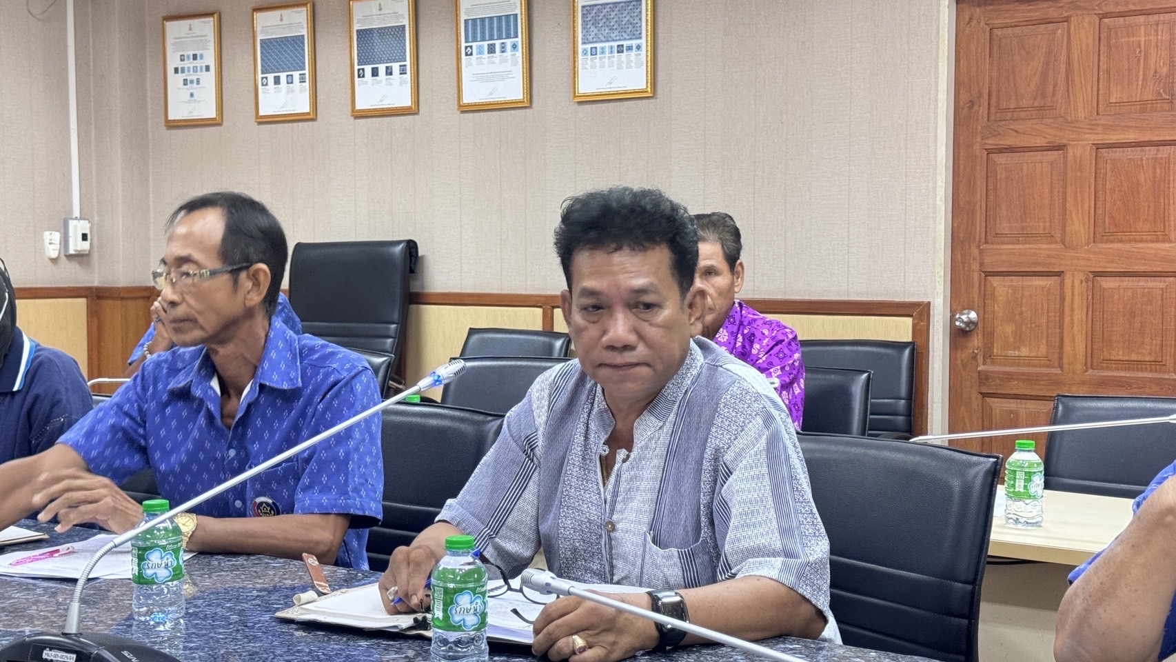 เตรียมพร้อมรองรับ 3 นโยบายหลักมหาดไทย !! พช. ฉะเชิงเทรา ร่วมการประชุมคณะกรรมการชมรมผู้นำอาสาพัฒนาชุมชน (ผู้นำ อช.) จังหวัดฉะเชิงเทรา