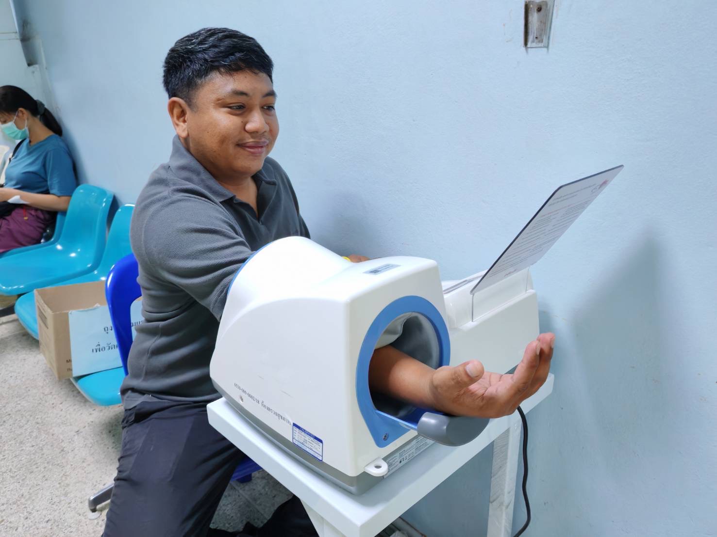 พช. ฉะเชิงเทรา ปูพรมตรวจสุขภาพบุคลากรเพื่อส่งเสริมสุขภาพร่างกายที่แข็งแรง และเตรียมความพร้อมในปฏิบัติงานในปีงบประมาณ พ.ศ. 2568