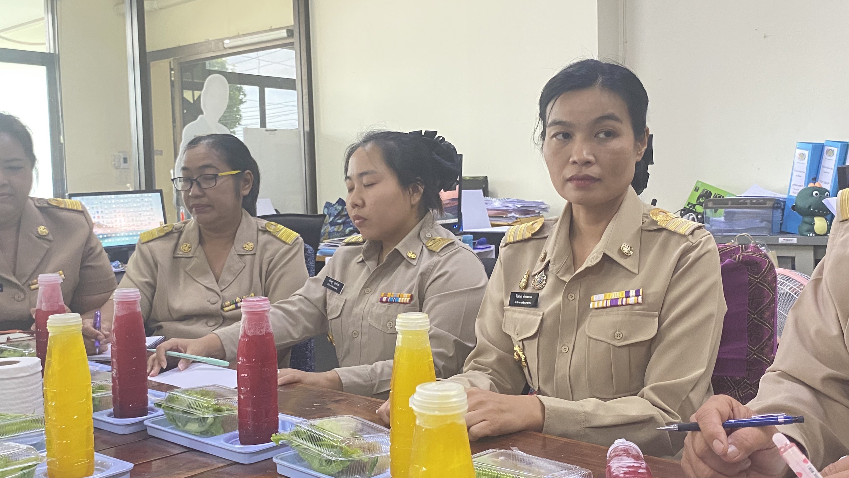 พช.แปดริ้ว เดินสายต่อสนับสนุน วางแผนการดำเนินงาน ปี 2568 ณ อำเภอราชสาส์น และ อำเภอพนมสารคาม