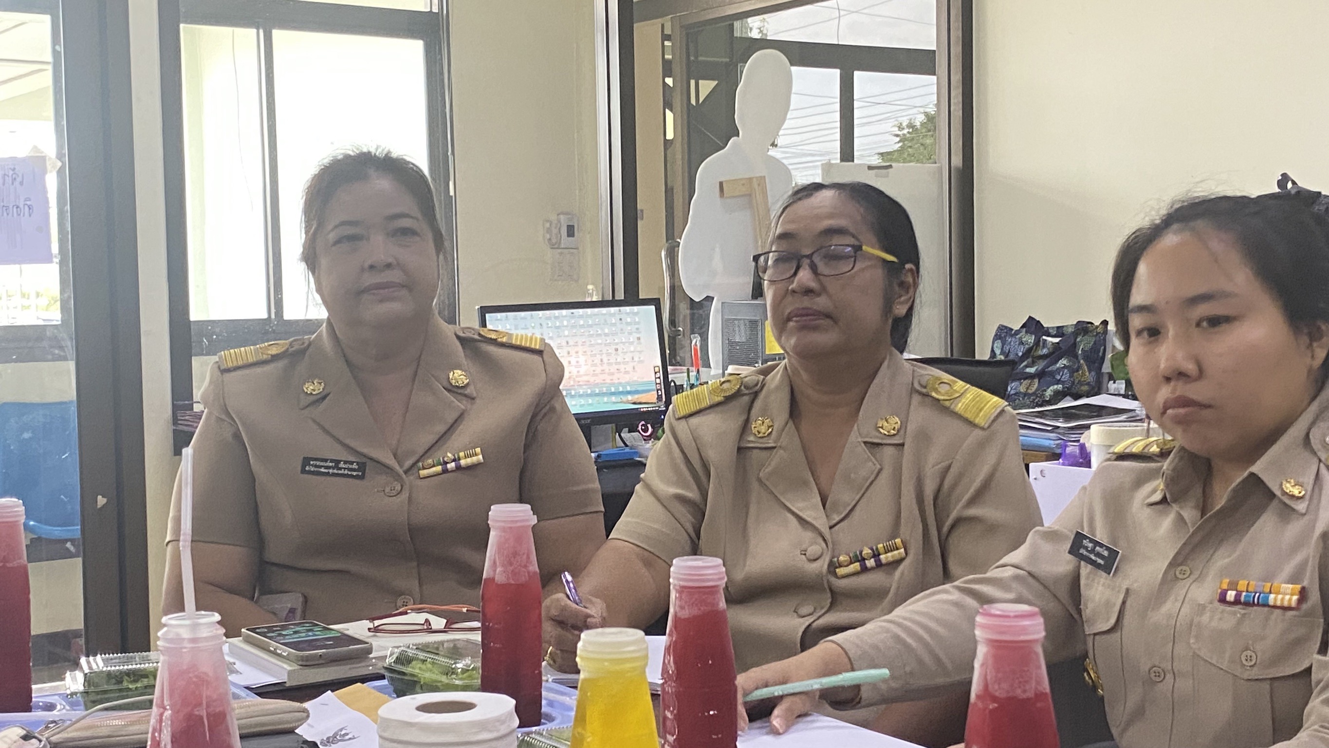 พช.แปดริ้ว เดินสายต่อสนับสนุน วางแผนการดำเนินงาน ปี 2568 ณ อำเภอราชสาส์น และ อำเภอพนมสารคาม