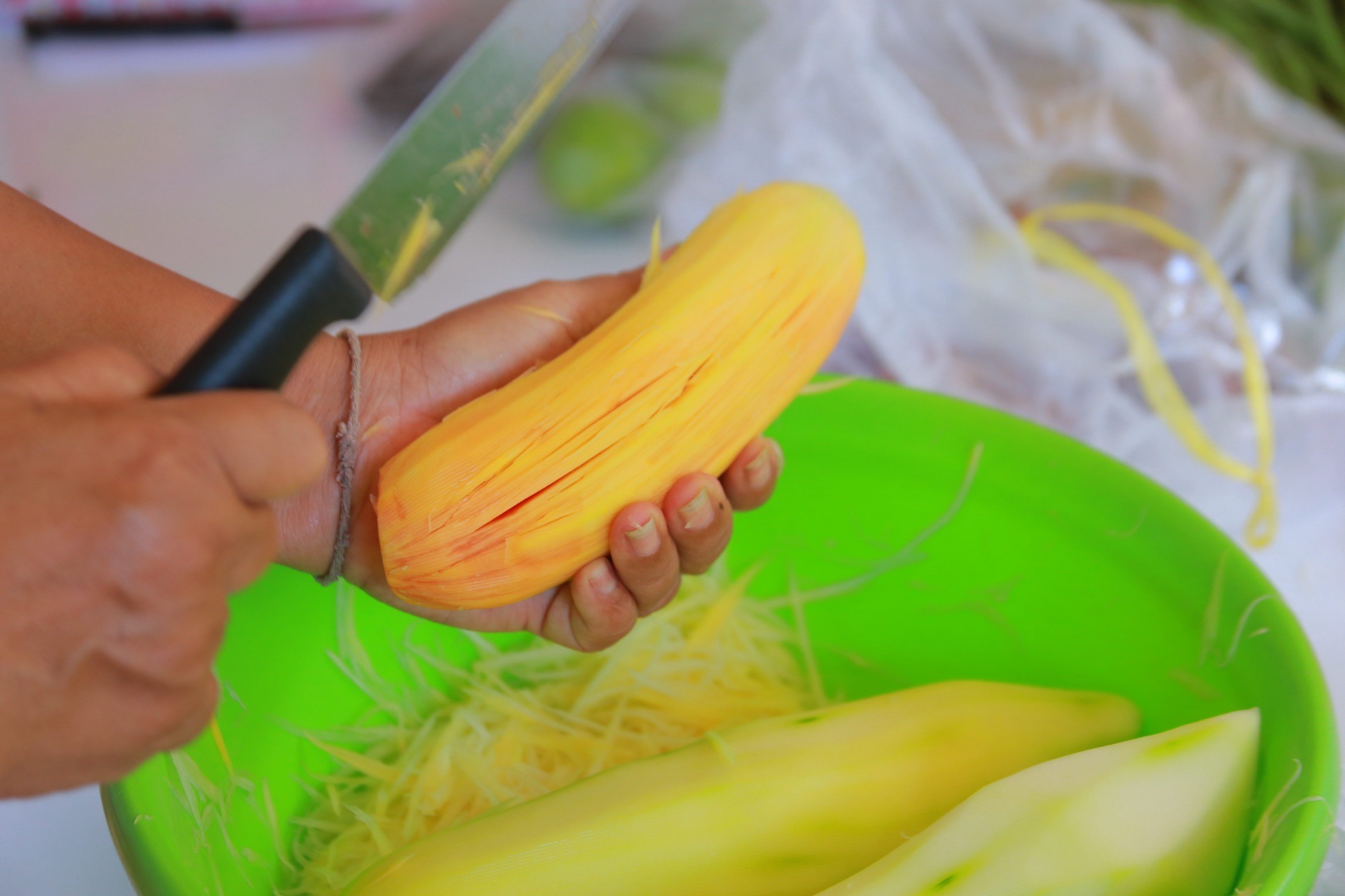 “ส้มตำลีลา รสเด็ด ซ้อมใหญ่ก่อนชิงชัย!” มากับสโลแกน “คำแรกขึ้นสมอง คำสองขึ้นสวรรค์” สำนักงานพัฒนาชุมชนจังหวัดฉะเชิงเทรา ร่วมชมการซ้อมใหญ่ “ตำป่า ลีลา รสเด็ด” จากอำเภอราชสาส์นเตรียมพร้อมประชันความอร่อย