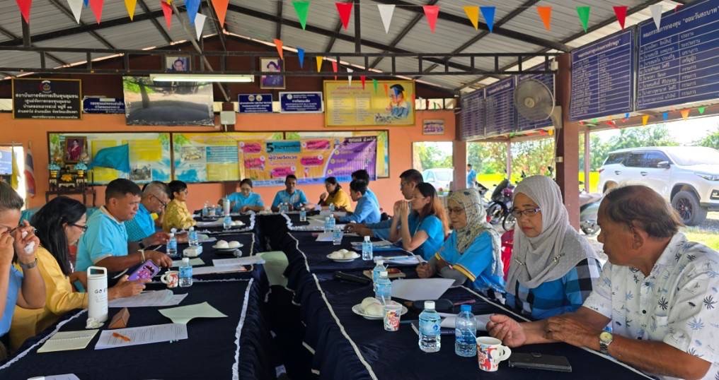 พช.ฉะเชิงเทรา จับมือคณะกรรมการเครือข่ายกองทุนแม่ของแผ่นดินจังหวัดฉะเชิงเทรา เตรียมความพร้อมขับเคลื่อนงานกองทุนแม่ของแผ่นดิน ประจำปี 2568