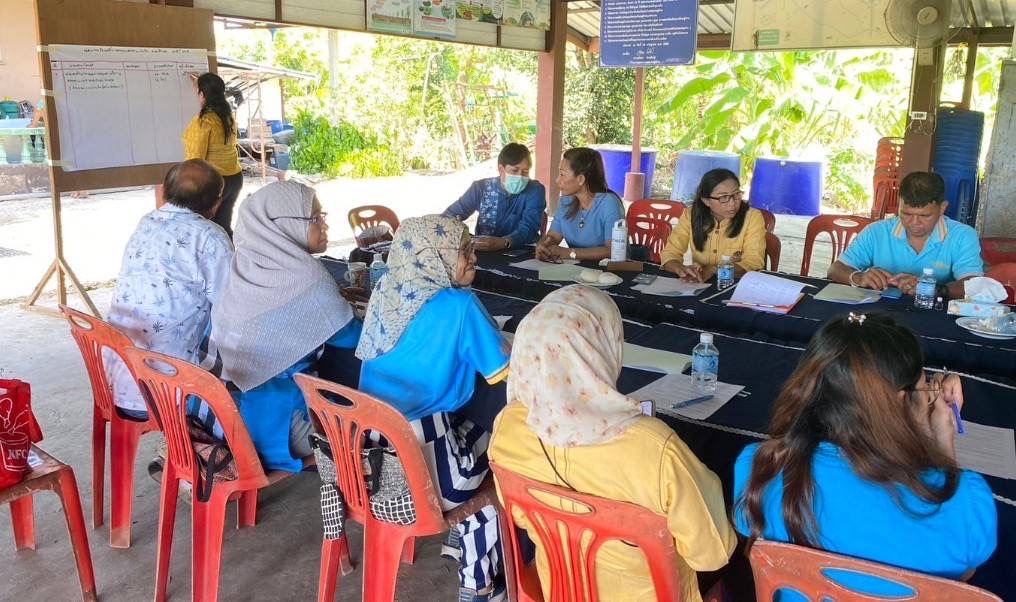 พช.ฉะเชิงเทรา จับมือคณะกรรมการเครือข่ายกองทุนแม่ของแผ่นดินจังหวัดฉะเชิงเทรา เตรียมความพร้อมขับเคลื่อนงานกองทุนแม่ของแผ่นดิน ประจำปี 2568